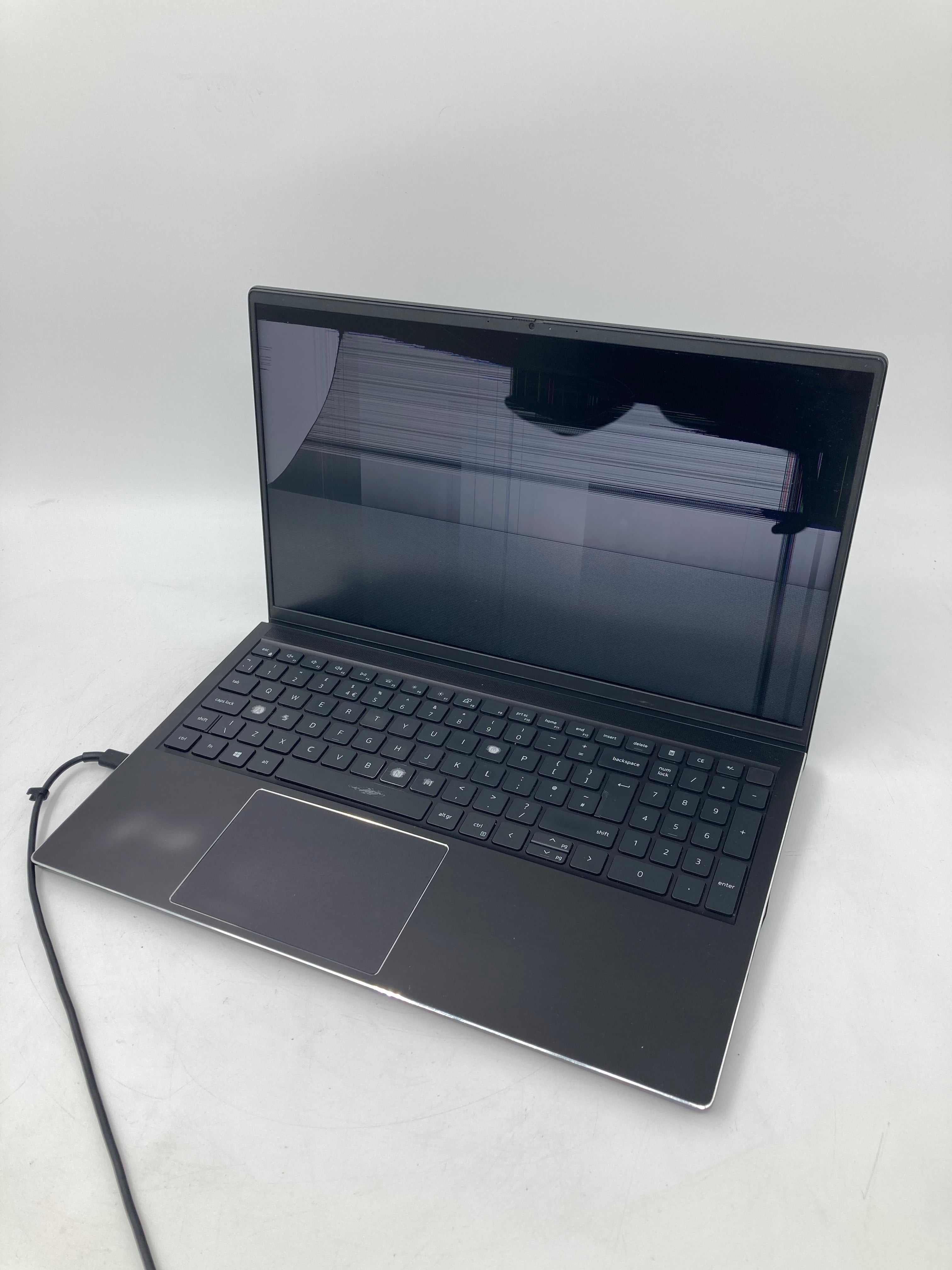Dell Laptop Vostro 7510 15" i7 11th Gen 16GB RAM No HDD No OS *Spares*