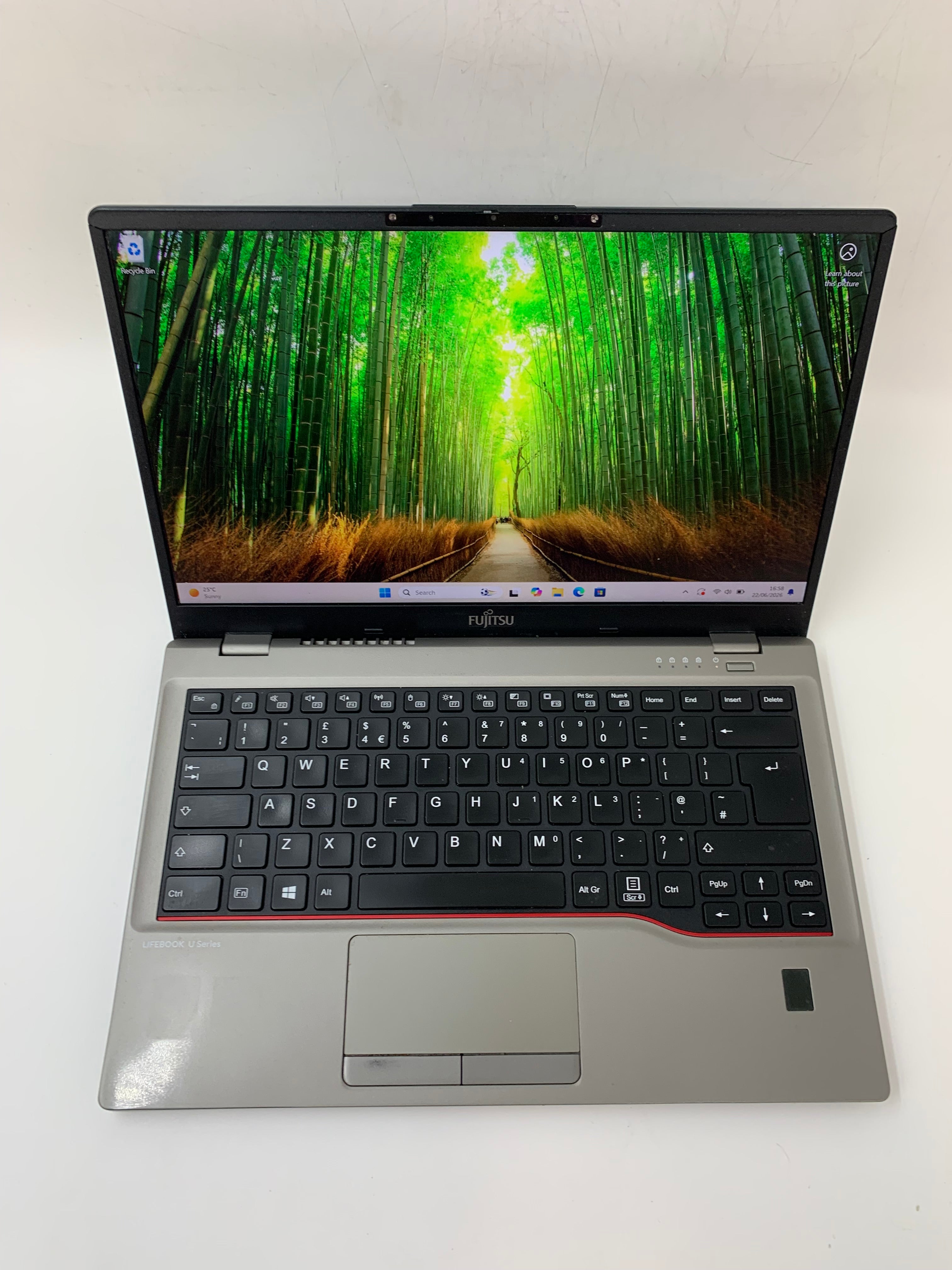 Fujitsu LifeBook U7412 | 14" FHD | i7 12th Gen | 16GB RAM | 512GB SSD | W11 Pro