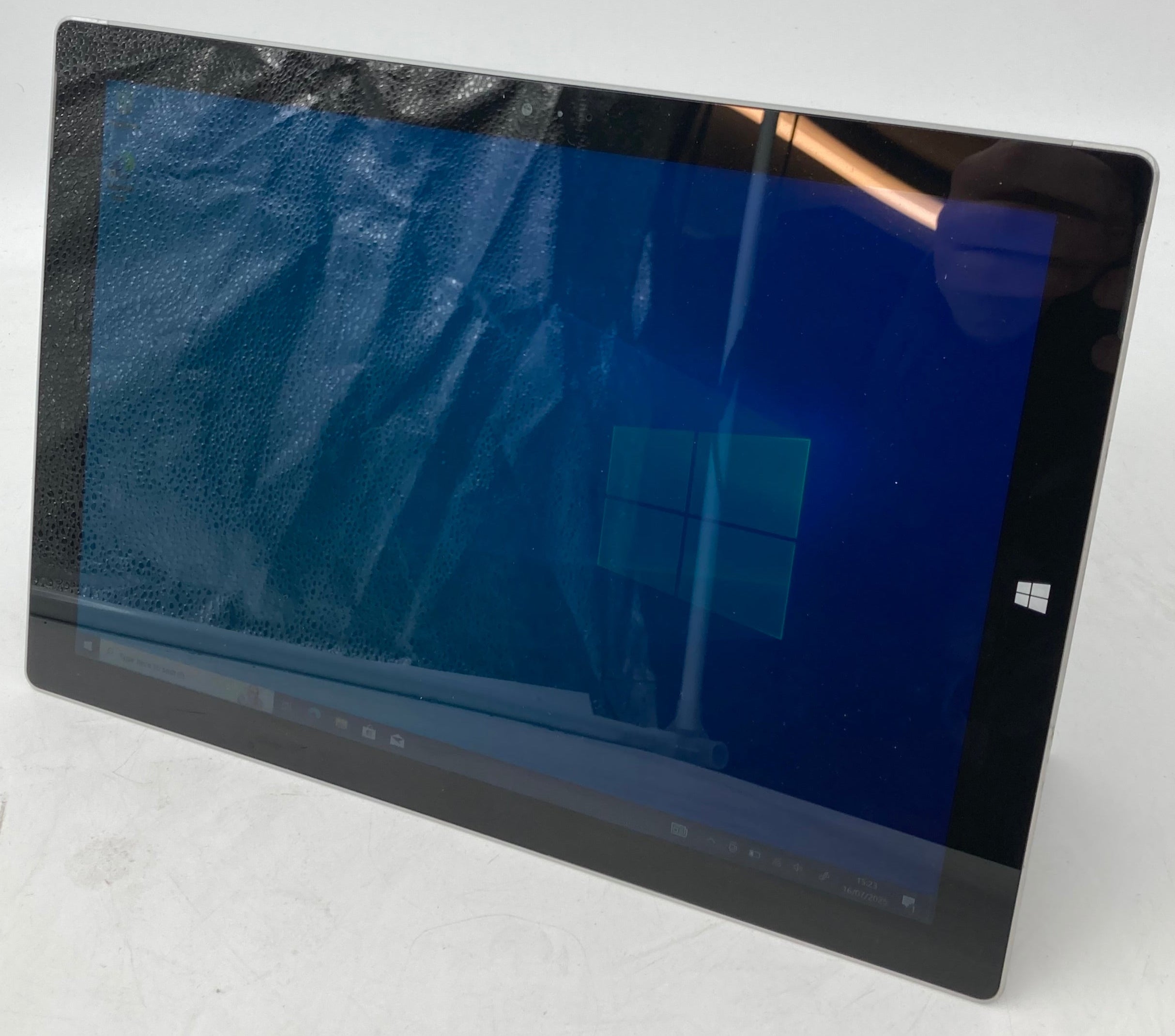 Microsoft Surface Pro 3 12" Screen i5 4th Gen 4GB RAM 128GB SSD W10