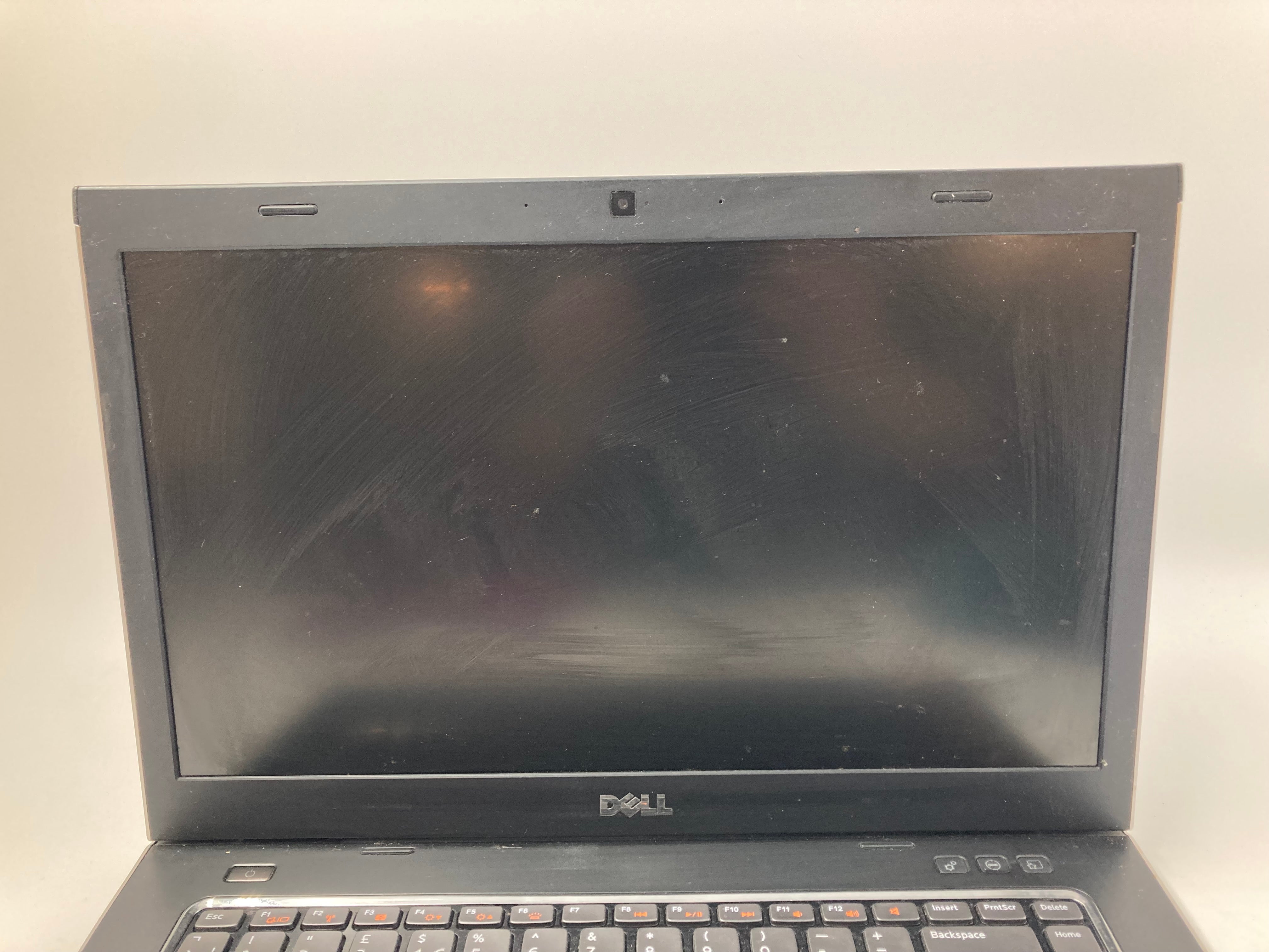 Dell Vostro 3550 15" Screen i5 2nd Gen 4GB RAM No SSD No OS *Spares*
