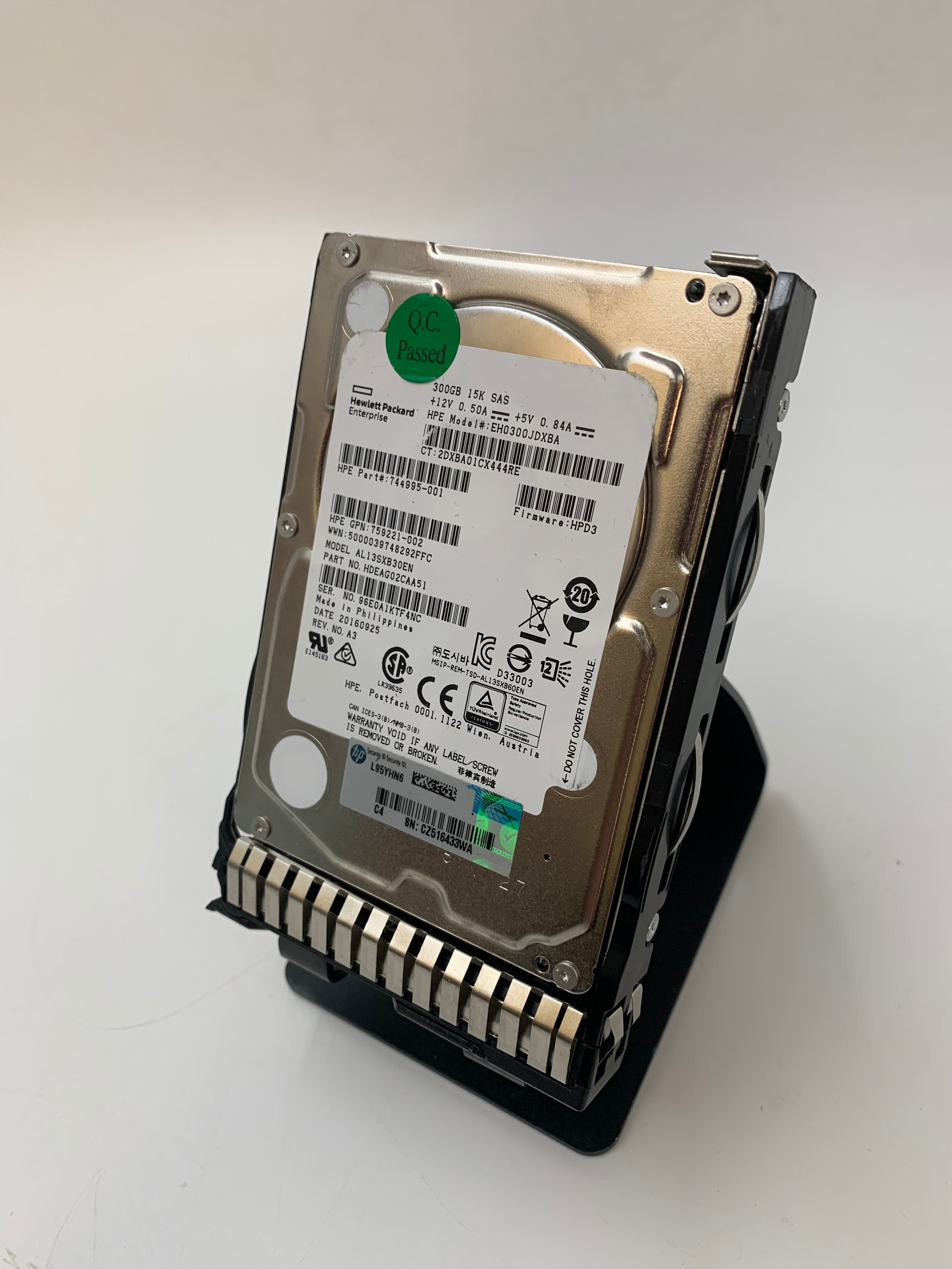 HP Hard Disk Drives | 300GB | SAS | 2.5 inch | 6/12Gbps | 15K RPM | Lot of 8