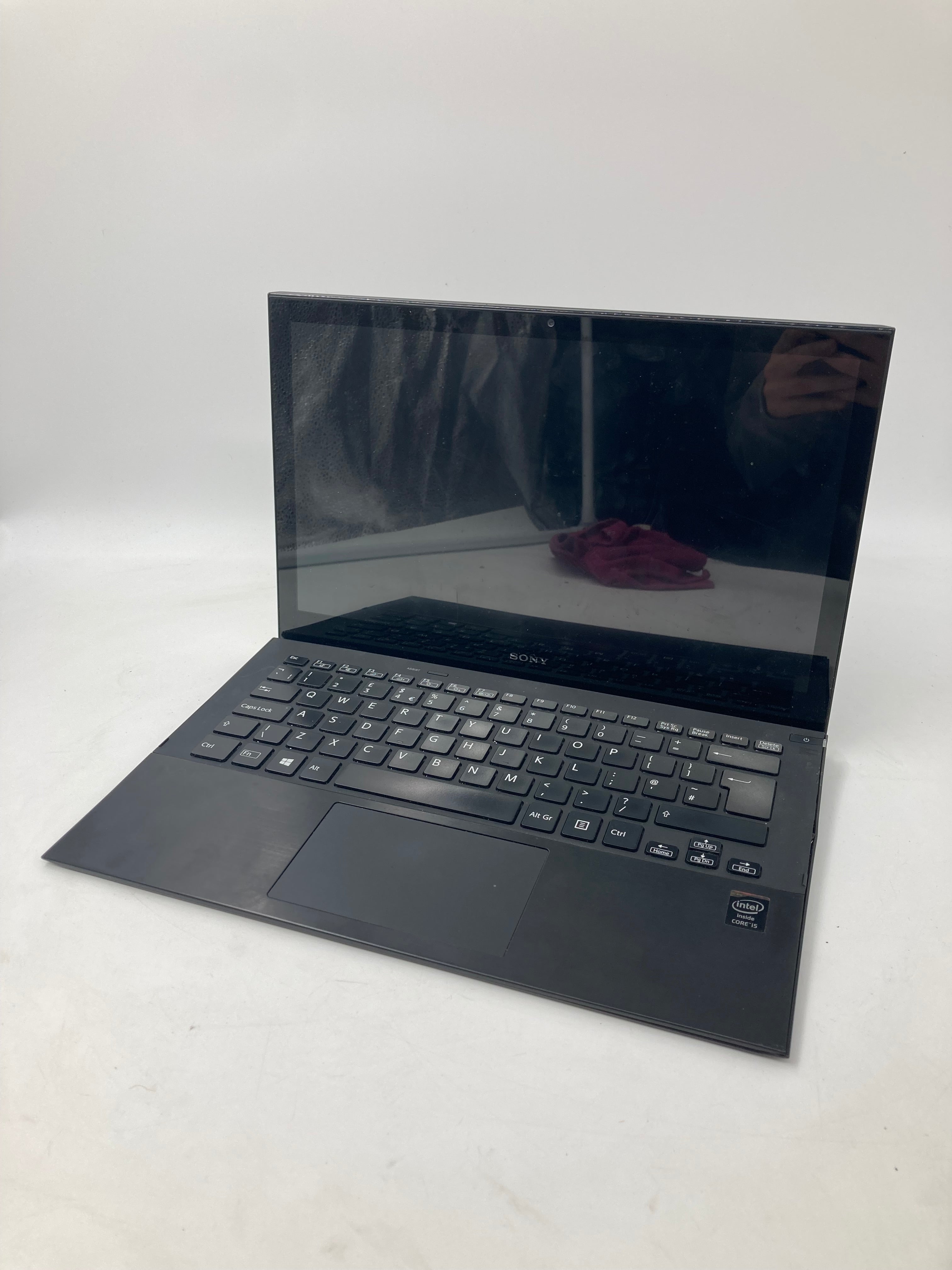 Sony Vaio 13.3" Screen i5 No RAM No SSD No OS *Spares*