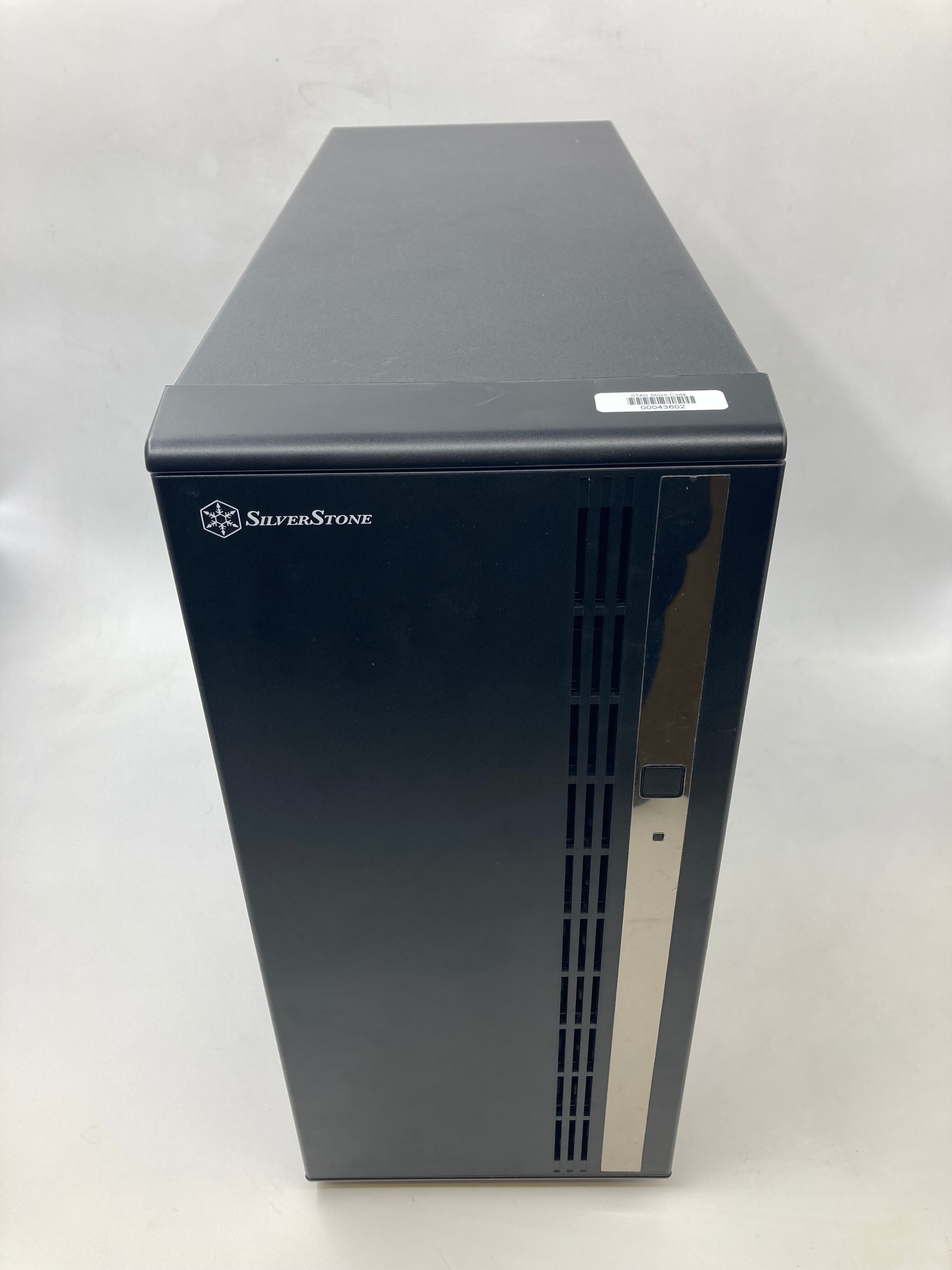 SilverStone Tower Server X10SLL-F 8x 3.5" Bays Xeon E3-1220 v3 16GB RAM No HDD