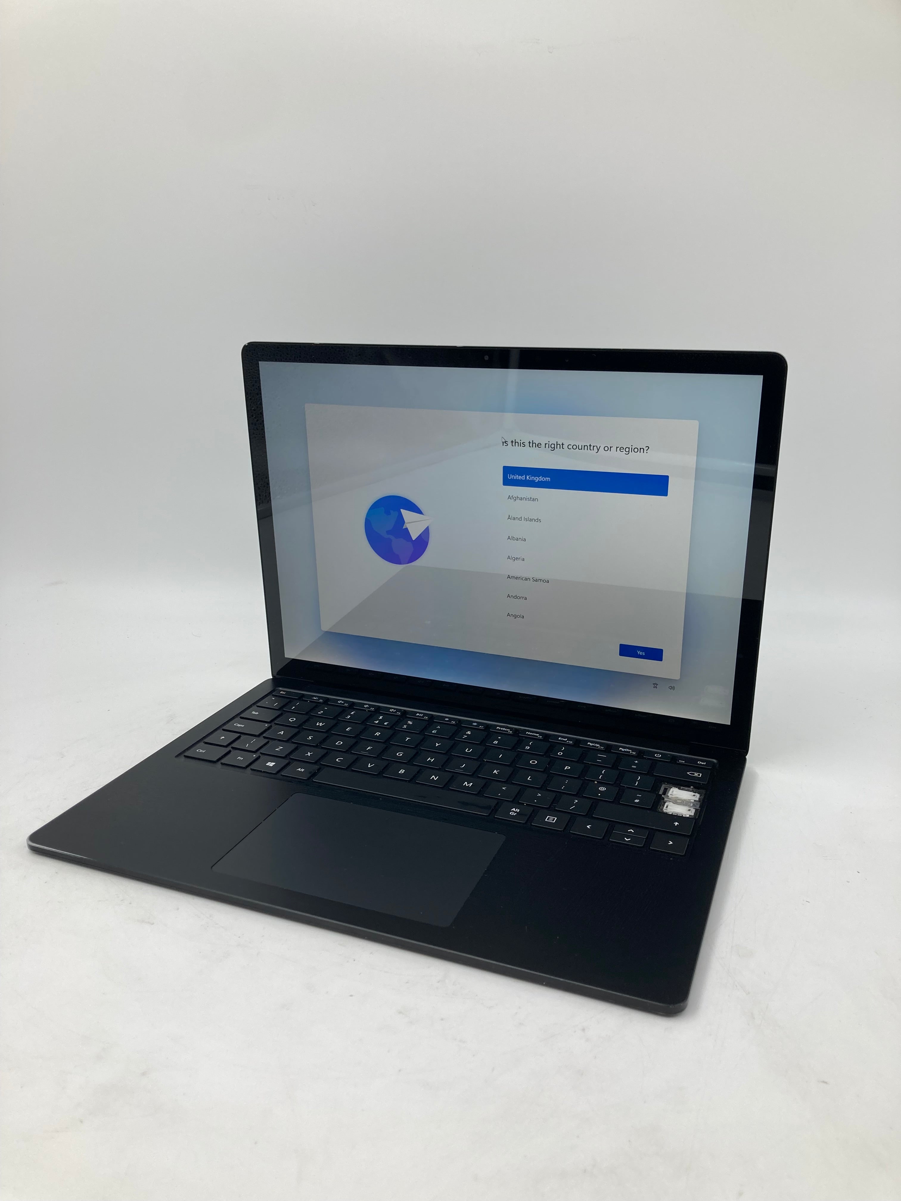 Microsoft Surface Laptop 3 13" i5 10th Gen 8GB RAM 256GB SSD W11