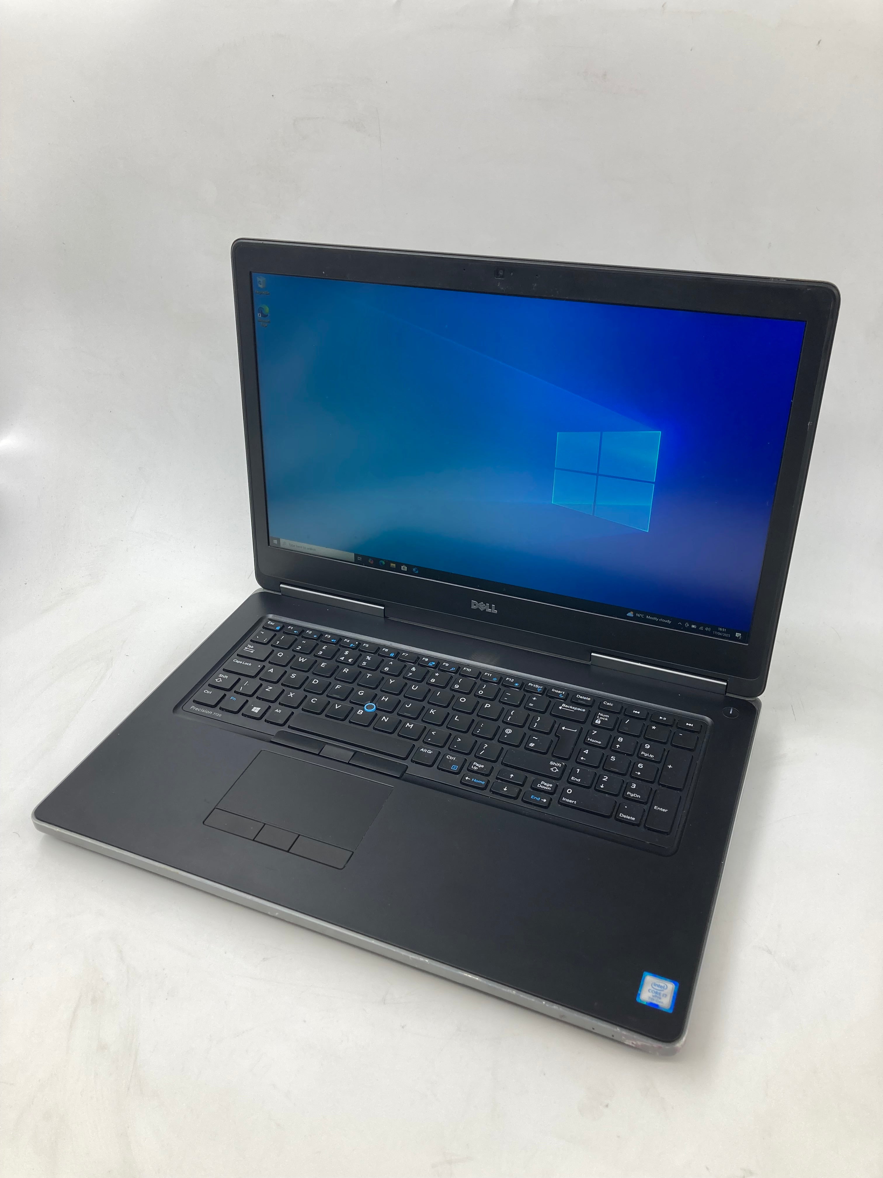 Dell Laptop Precision 7720 17.3" i7 7th Gen 40GB RAM 1TB HDD W10