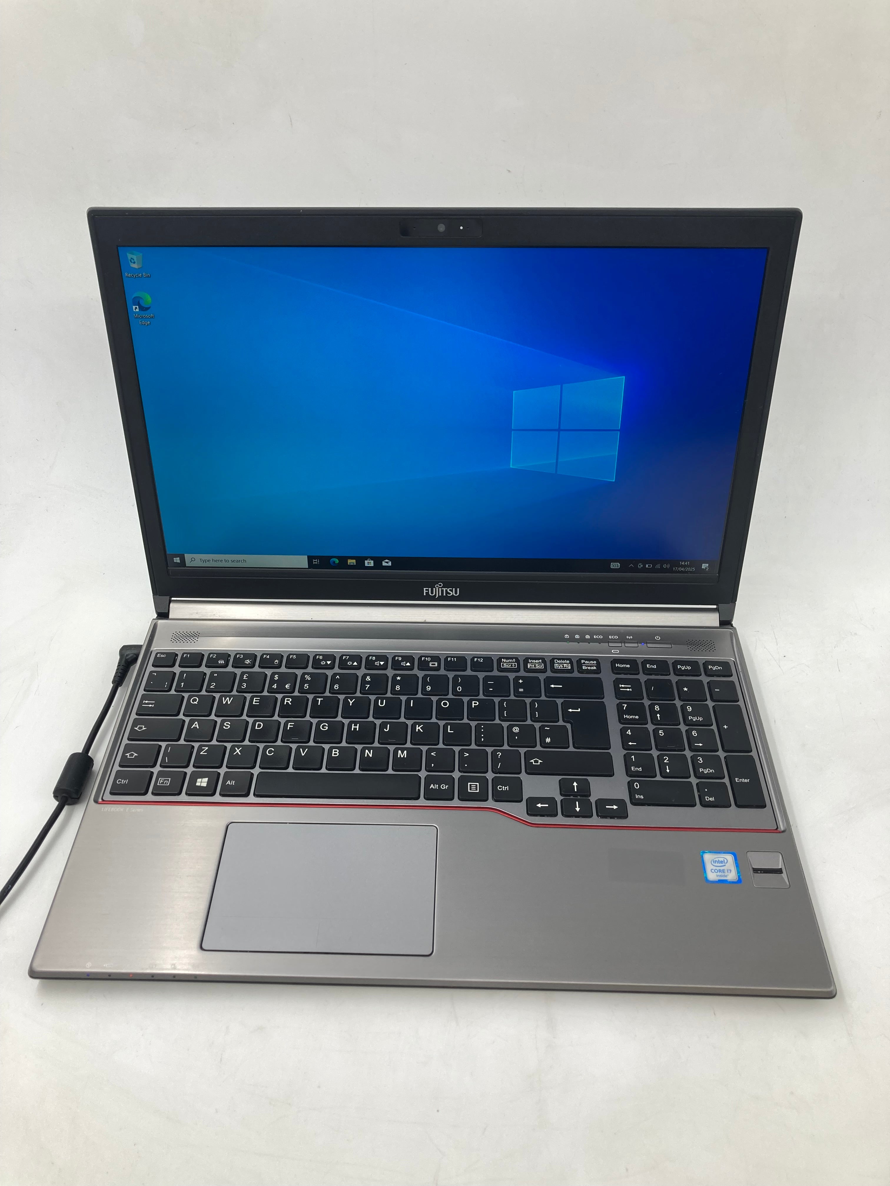 Fujitsu Laptop Lifebook E756 15.6" i7 6th Gen 32GB RAM 512GB SSD W10