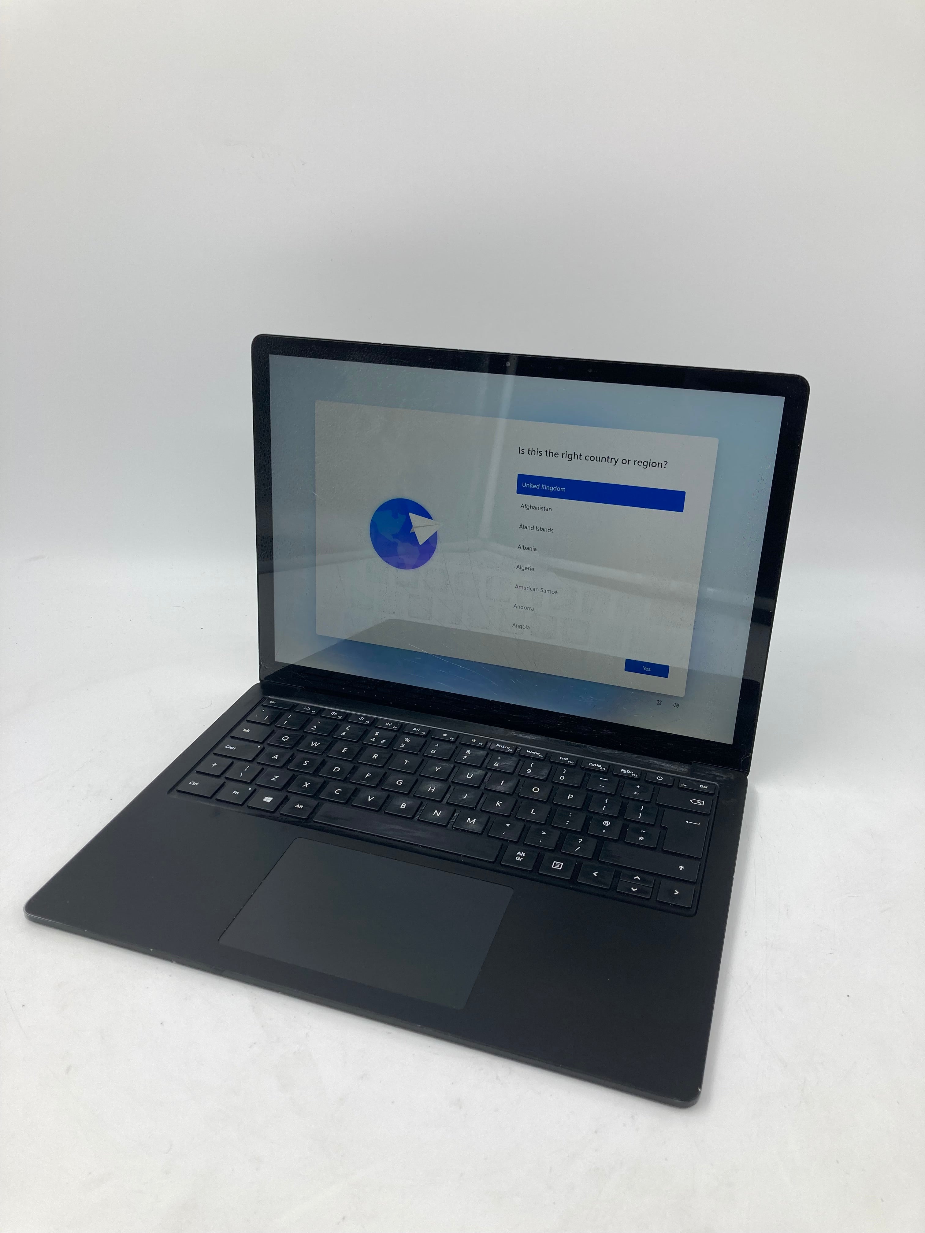 Microsoft Surface Laptop 3 13" i5 10th Gen 8GB RAM 256GB SSD W11