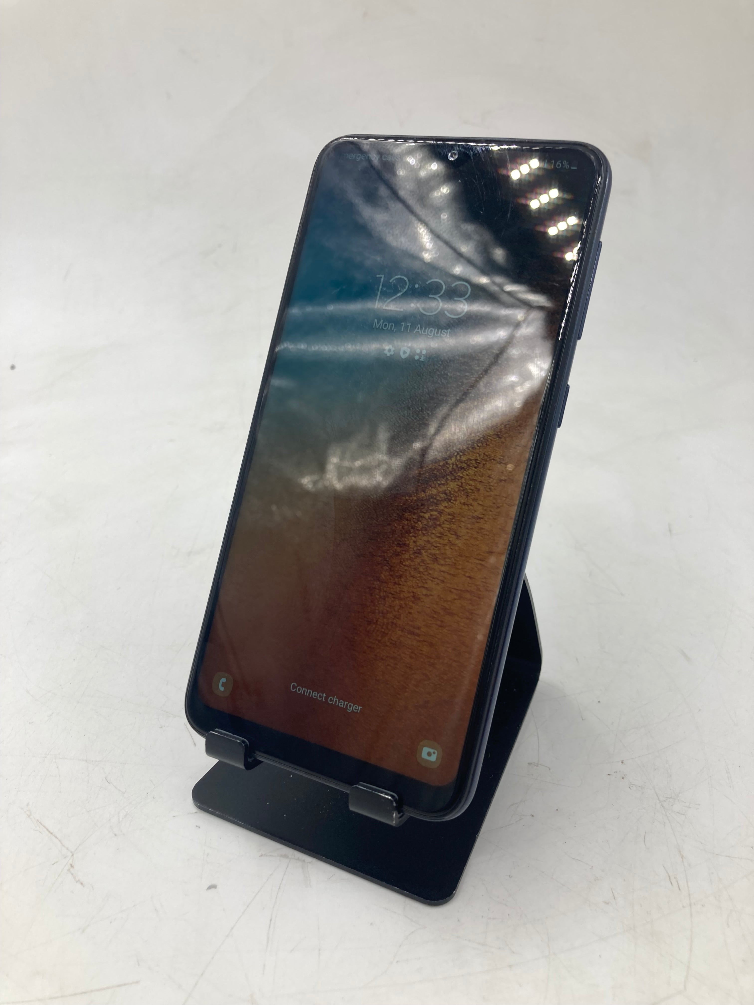 Samsung Galaxy A10 32GB Dark Blue - Unlocked