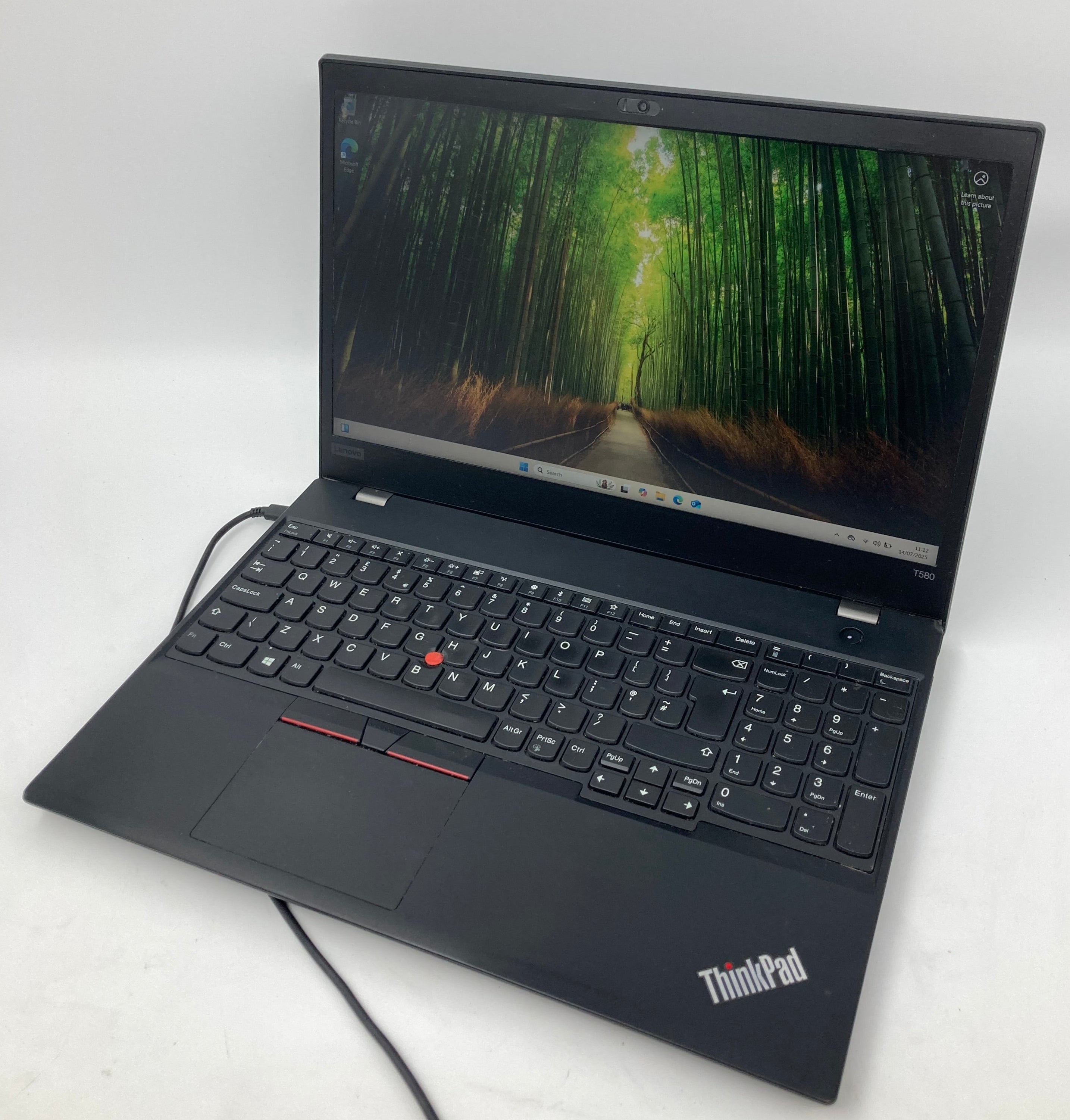 Lenovo Laptop ThinkPad T580 15.6" Screen i7 8th Gen 16GB RAM 1TB SSD W11