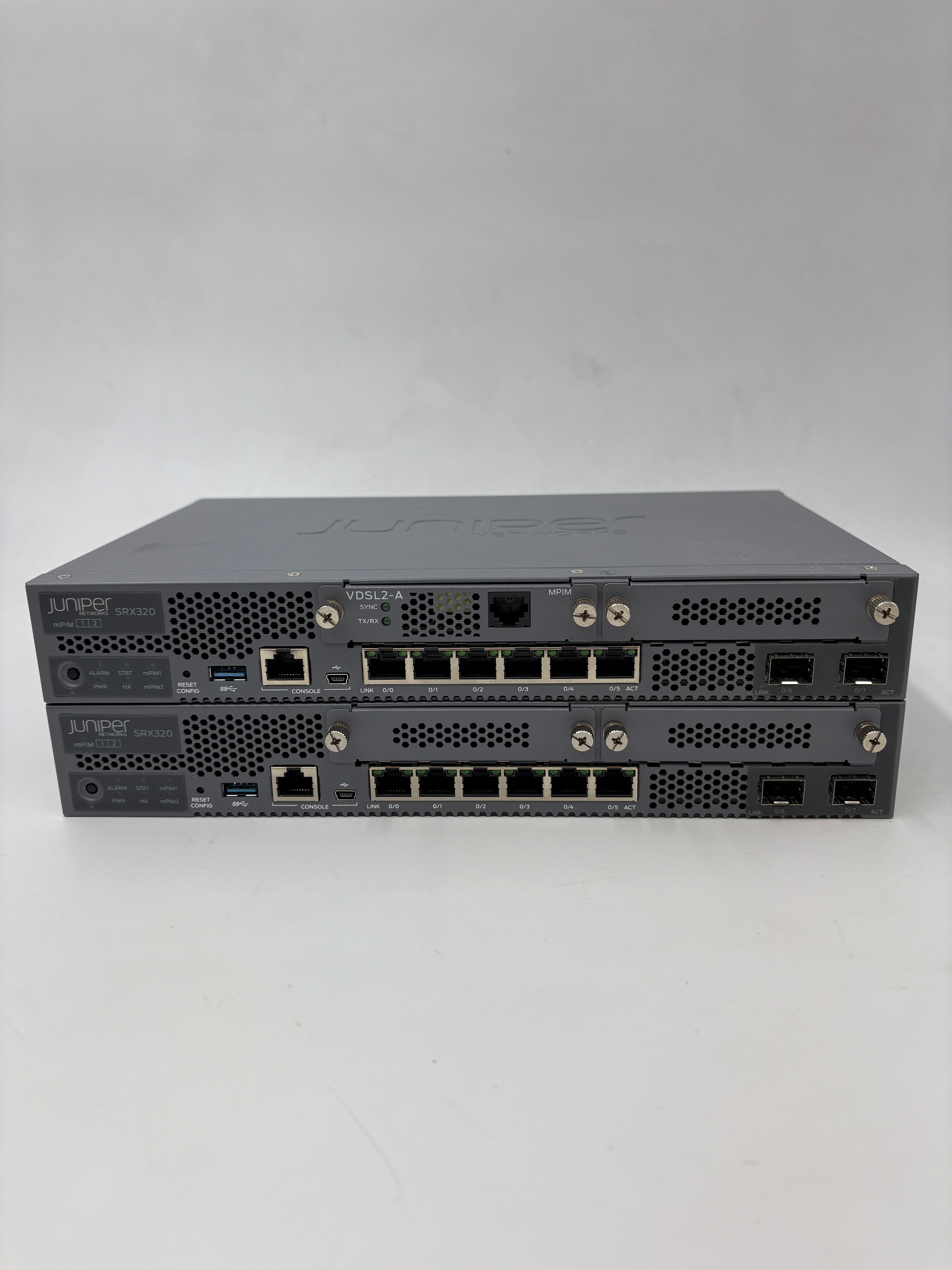 Batch of 2 Juniper Gateway Firewall SRX320-SYS-JB