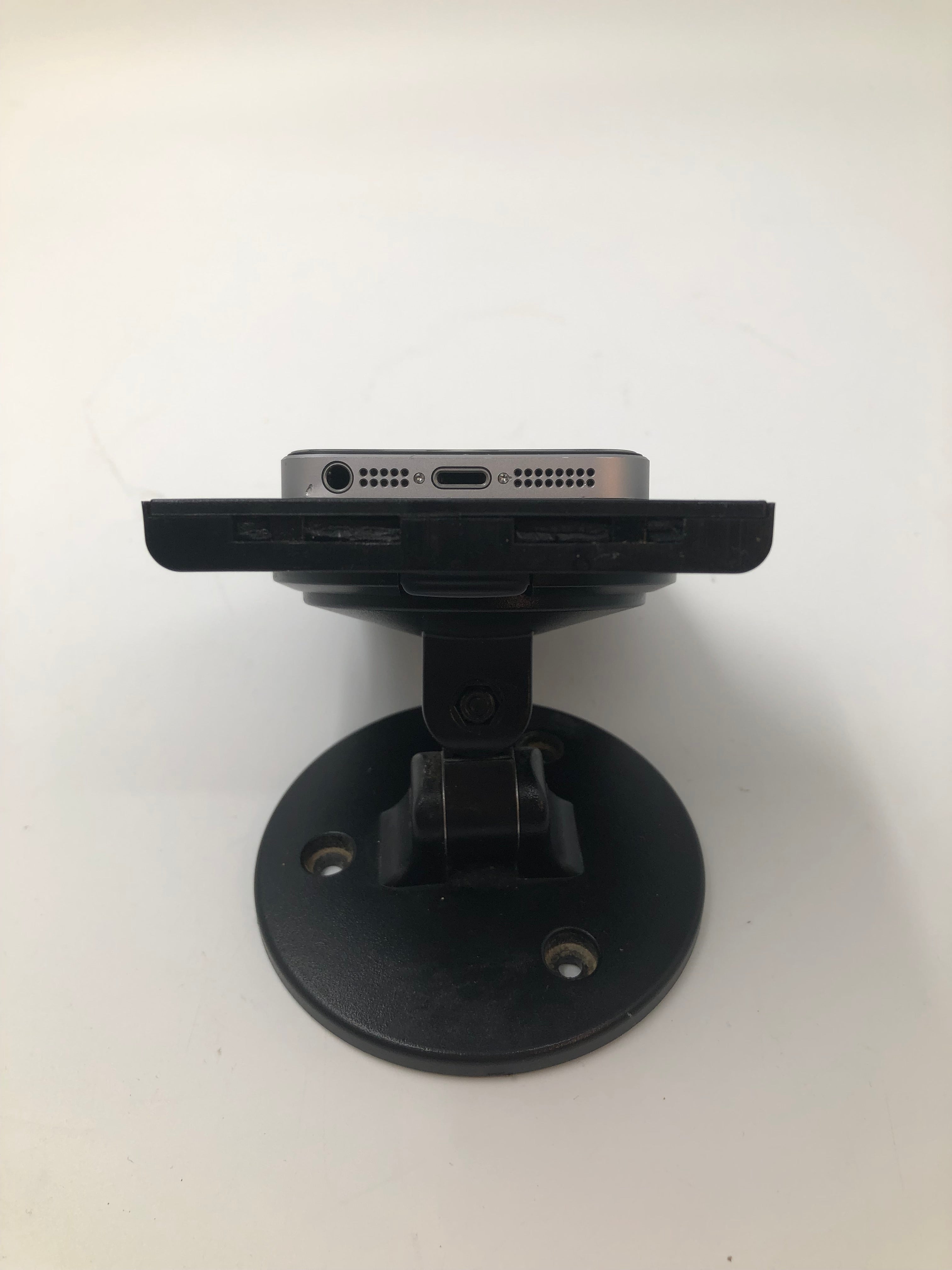 Apple iPhone SE (2016), 4.0" Screen, 32GB Storage, 2GB RAM, Silver, Unlocked