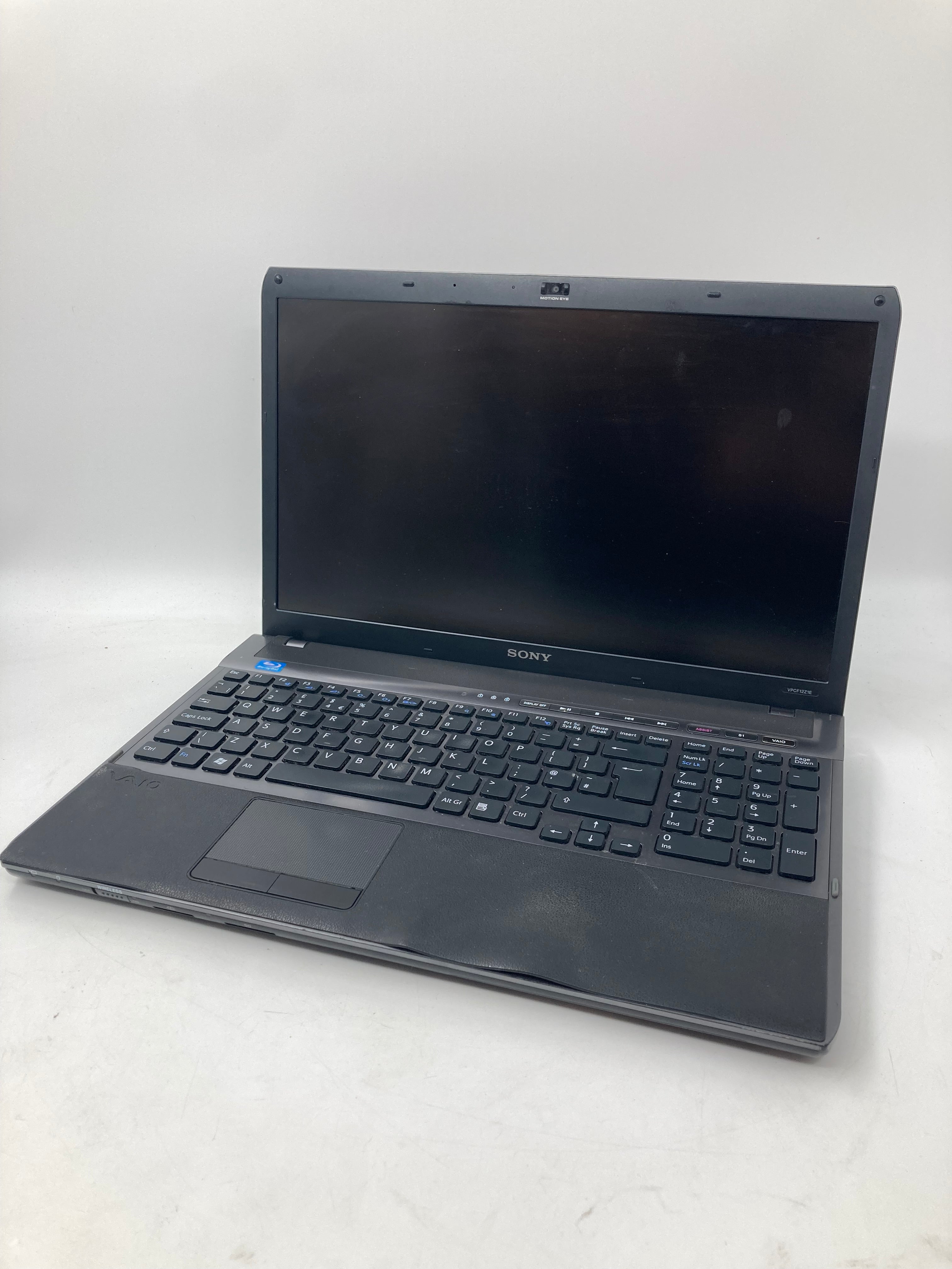 Sony Vaio PCG-81112M 16.4" Screen 8GB RAM No SSD No OS
