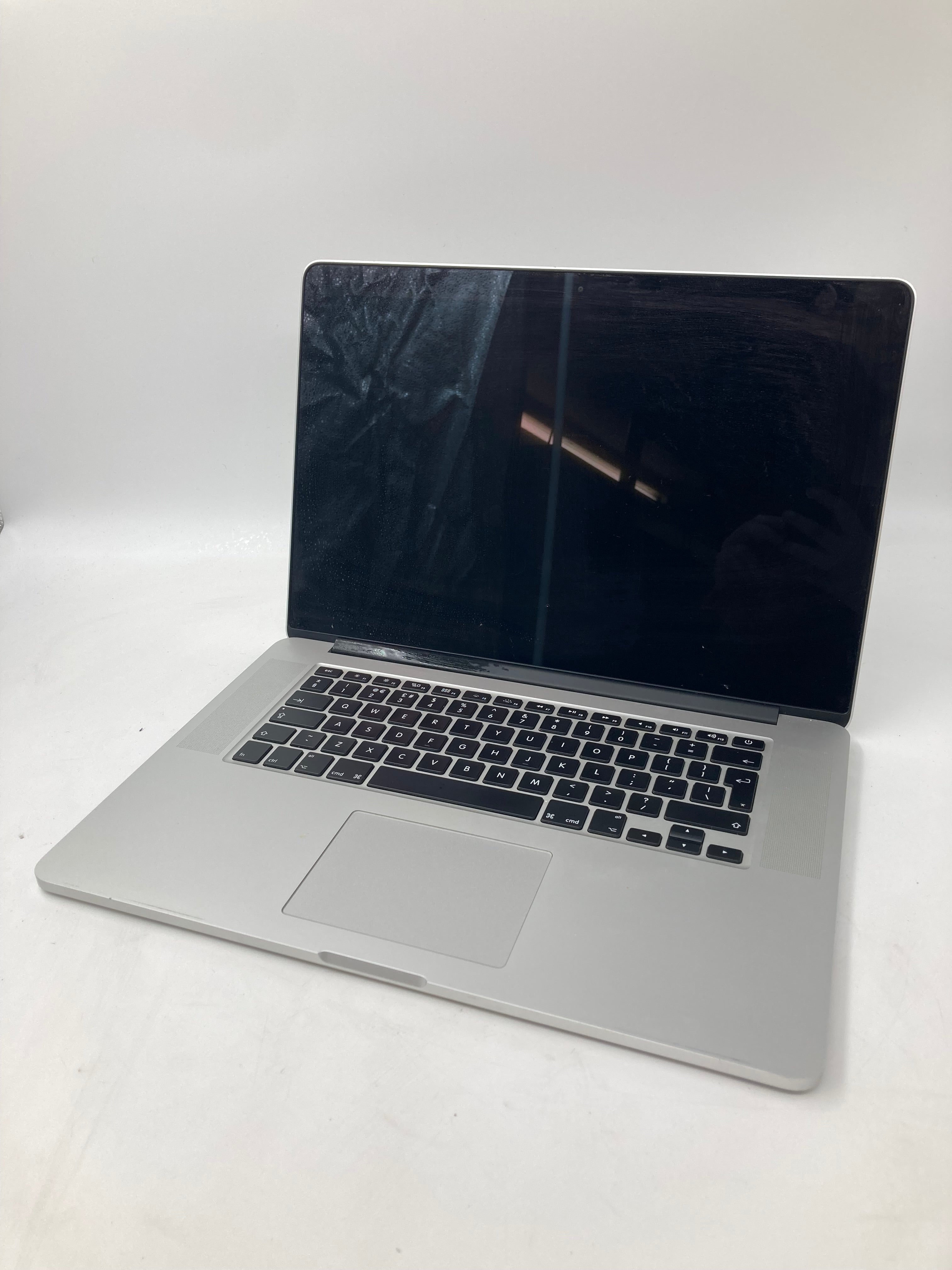 Apple MacBook Pro 2015 15" Screen i7 4th Gen No RAM No SSD No OS *Spares*