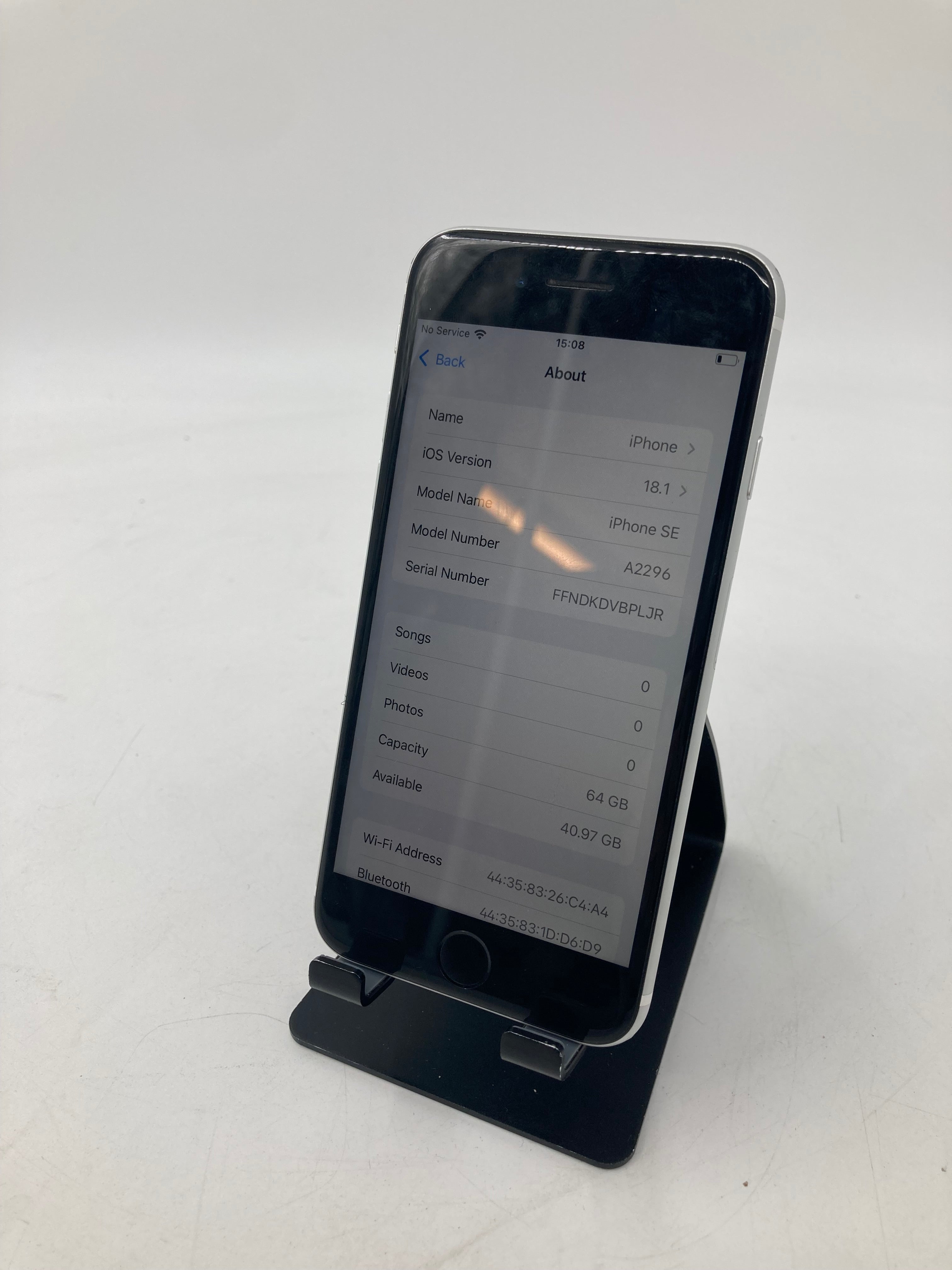 Apple iPhone A2296 64GB Unlocked - White