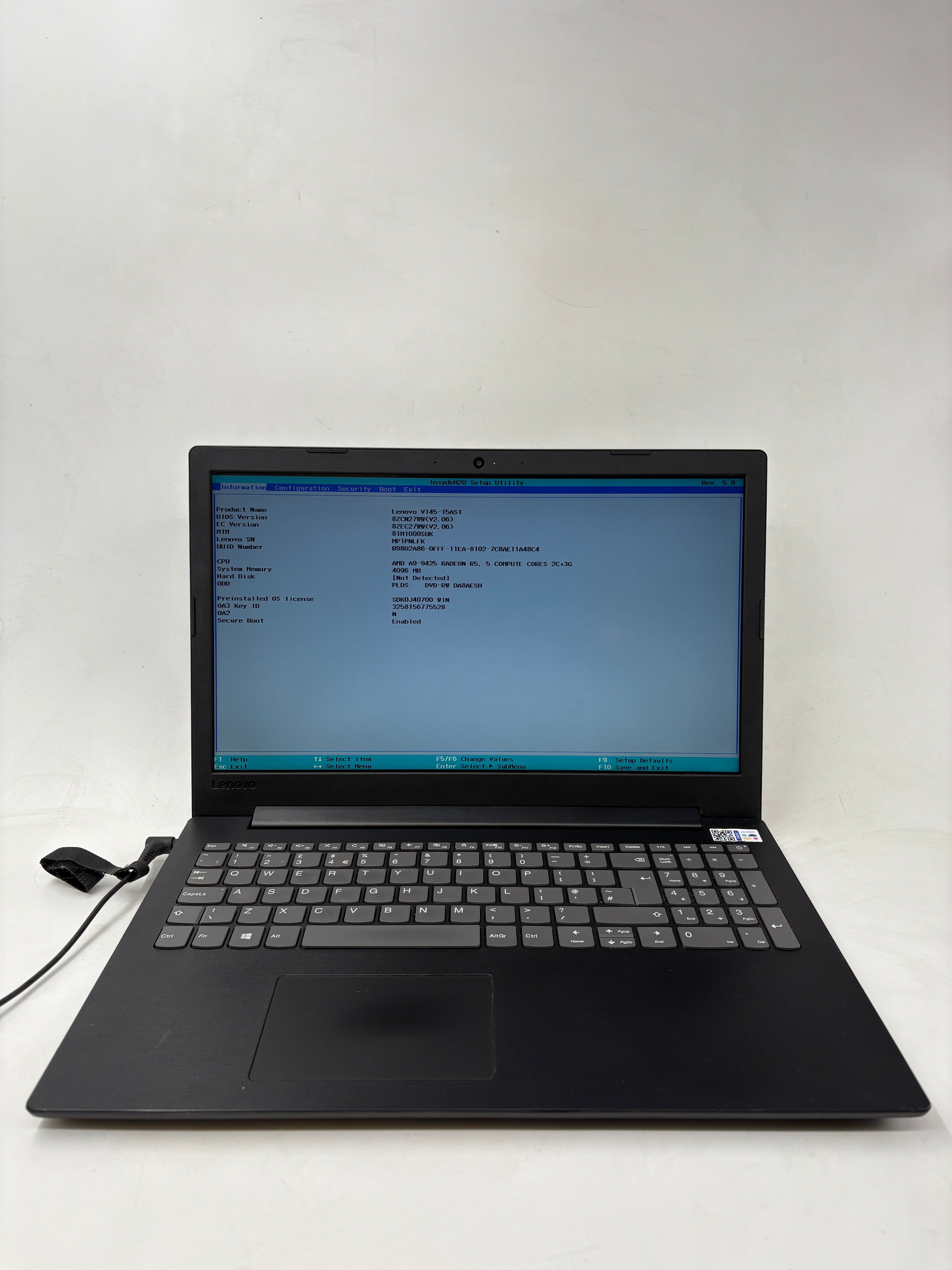 Lenovo Laptop V145-15AST 15.6" Screen A9-9425 4GB RAM NO SSD NO OS