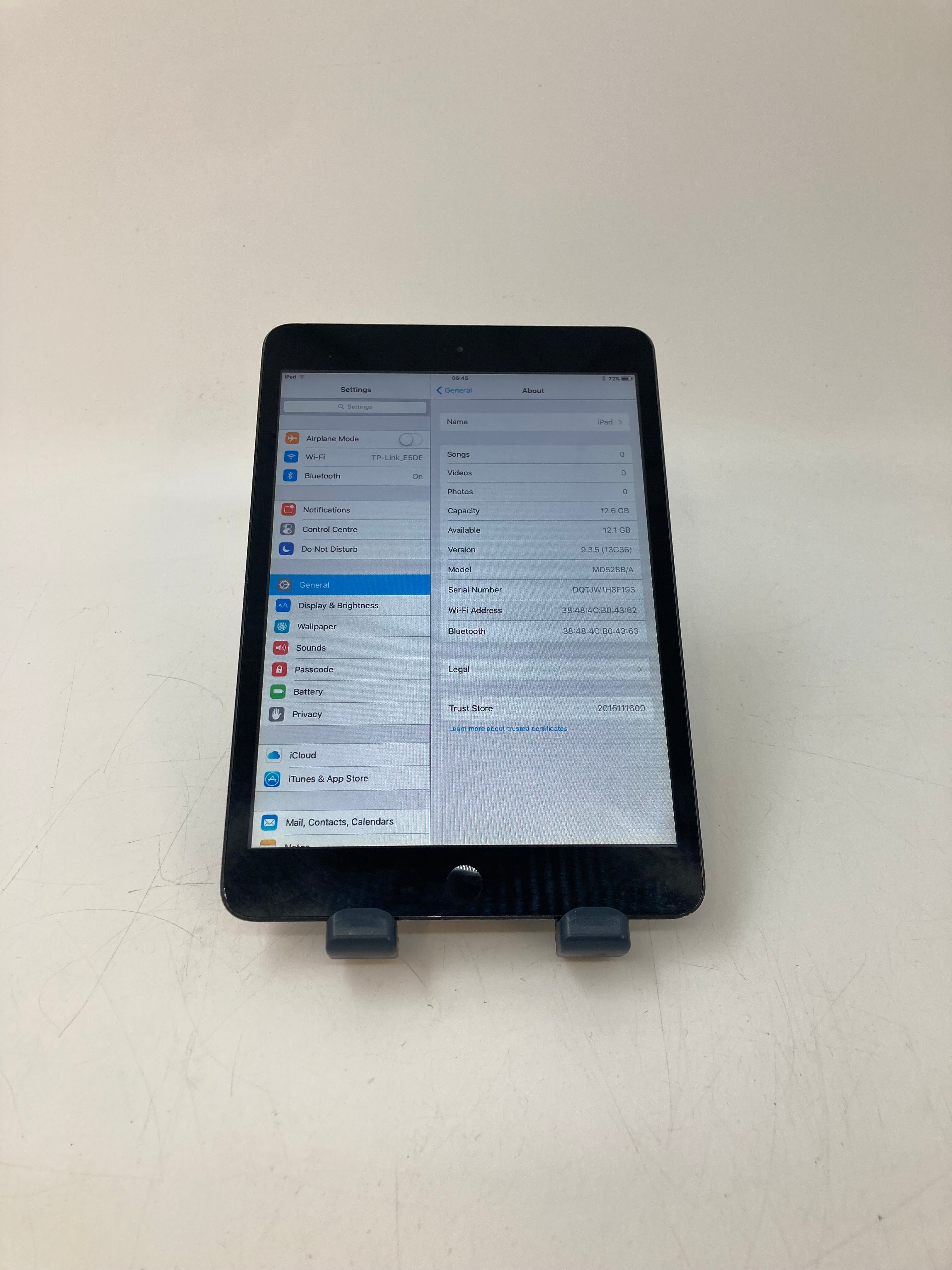 Refurbished Apple iPad Mini (2012) 7.9" 16GB Grey - Grade C | Tech4Change