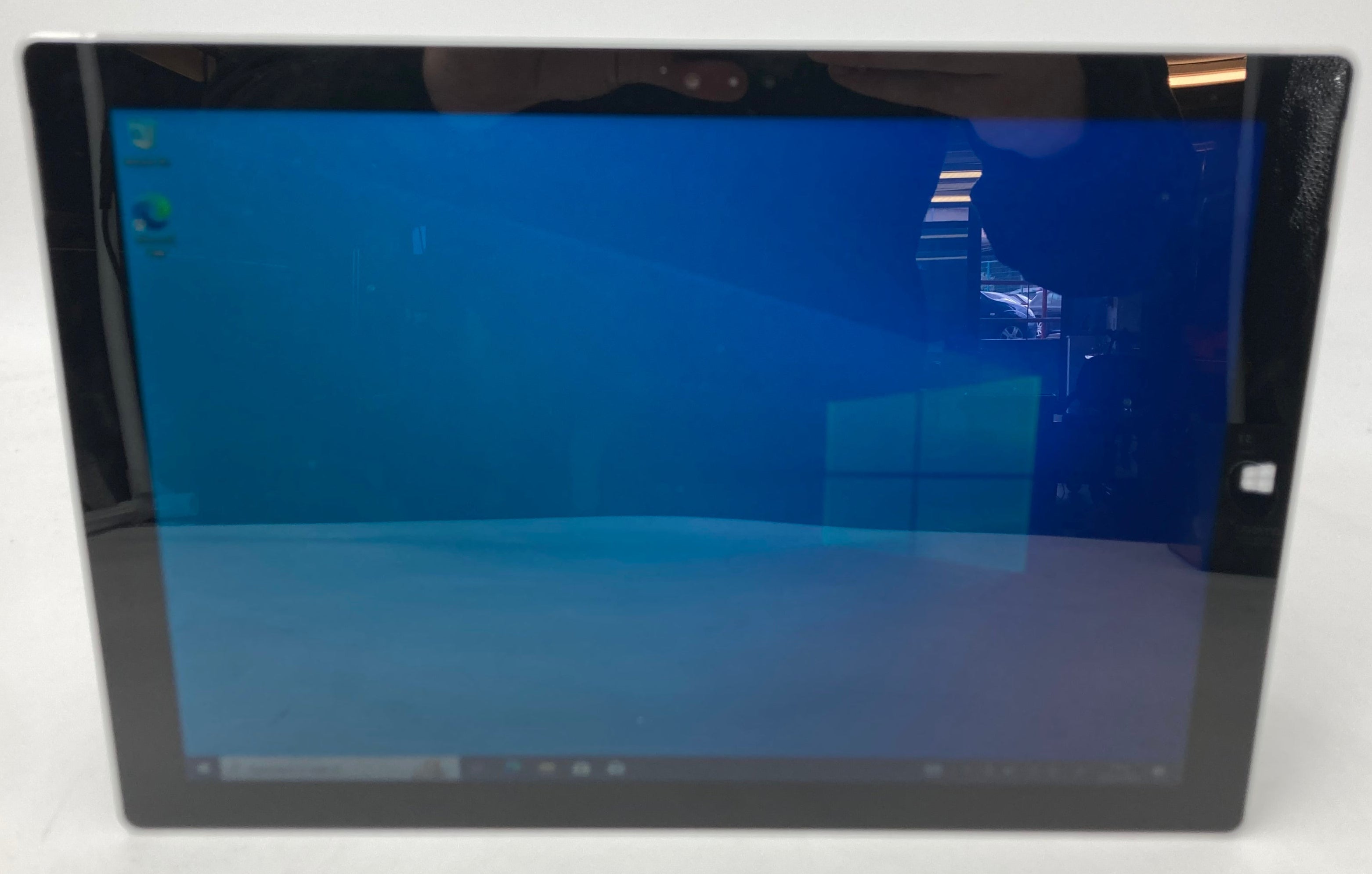Microsoft Surface Pro 3 12" Screen i5 4th Gen 4GB RAM 128GB SSD W10