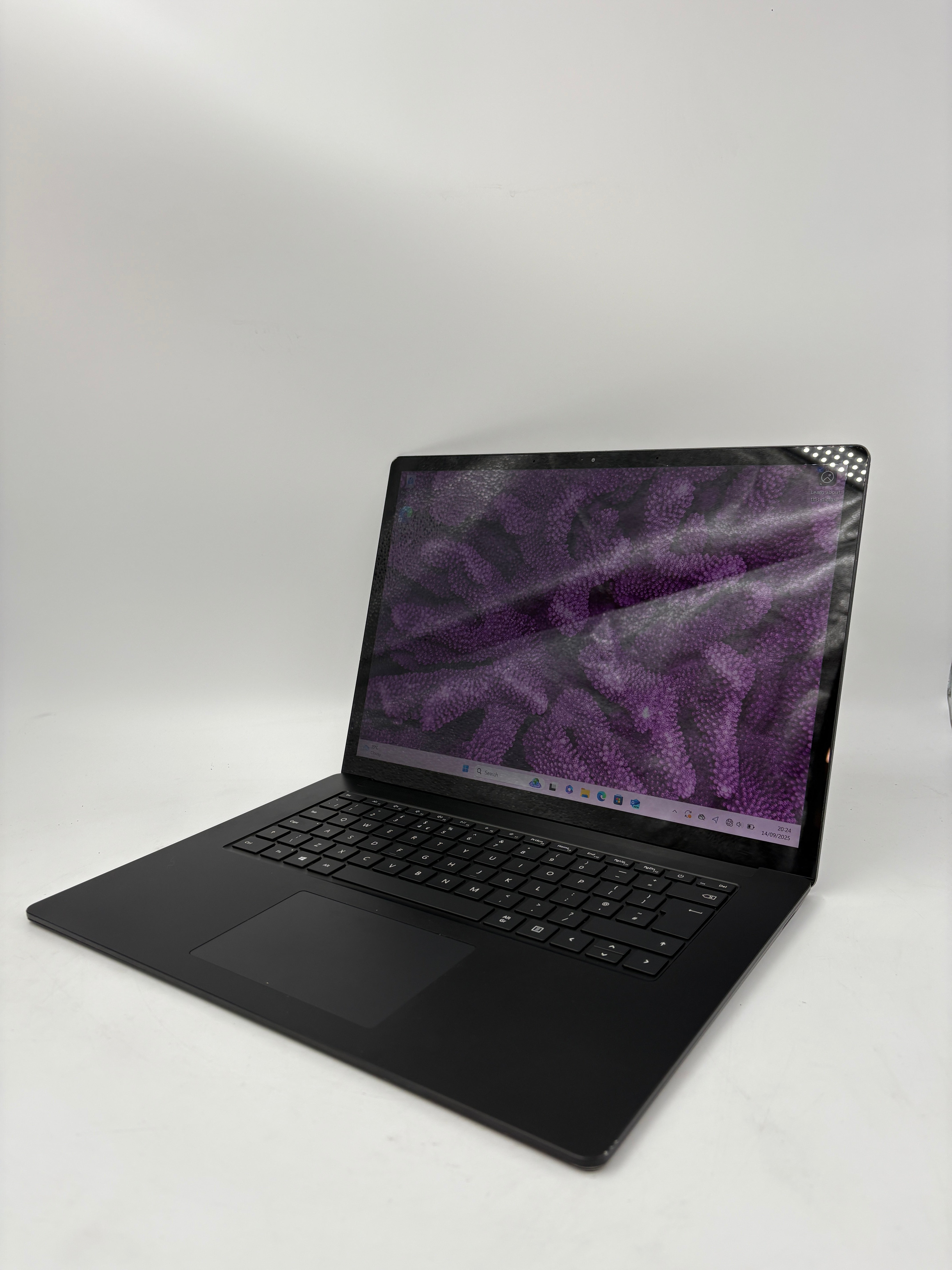Microsoft Surface Laptop 3 15" Touchscreen i5 10th Gen 8GB RAM 256GB SSD W11