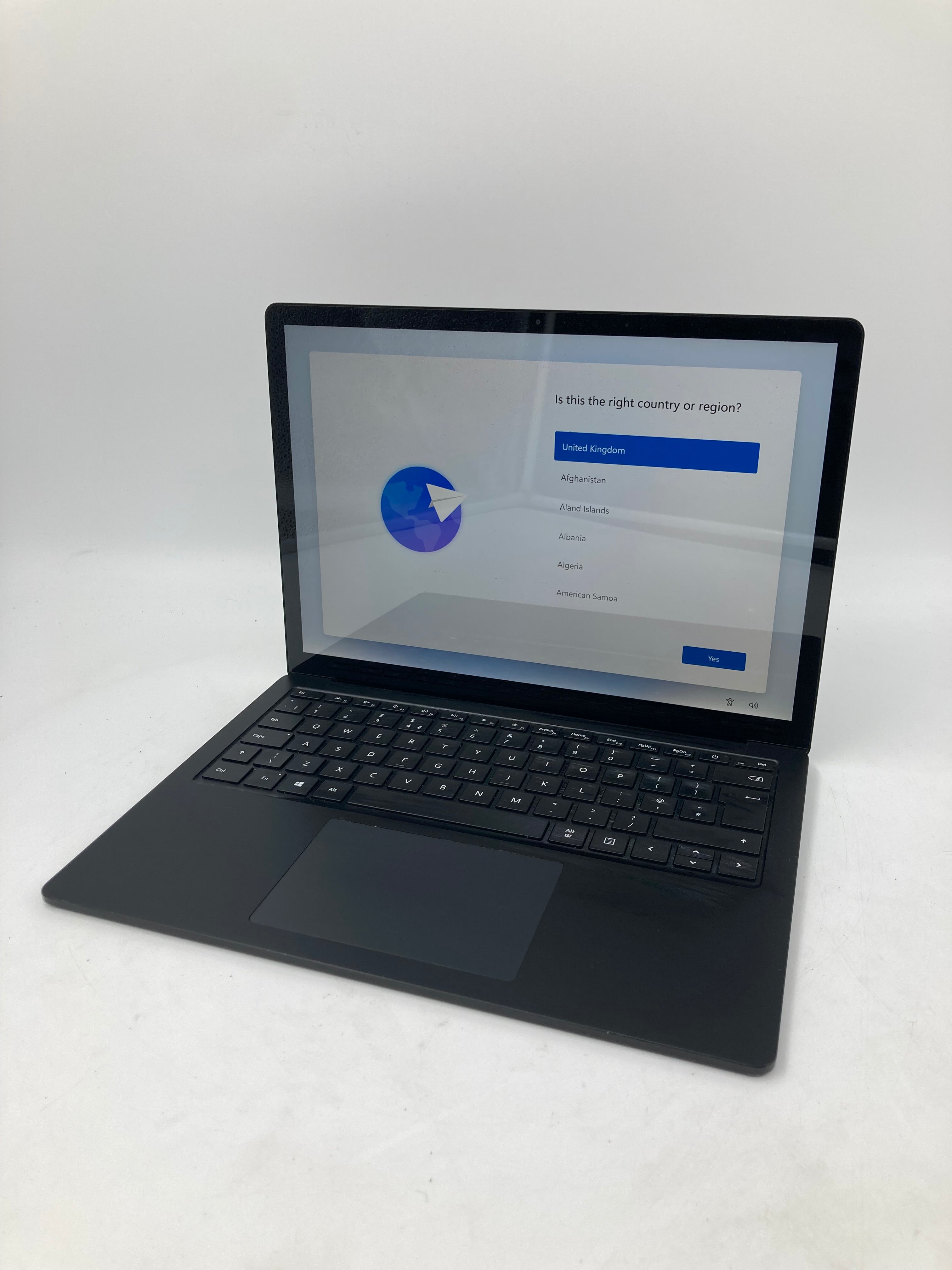 Microsoft Surface Laptop 3 13" i5 10th Gen 8GB RAM 256GB SSD W11
