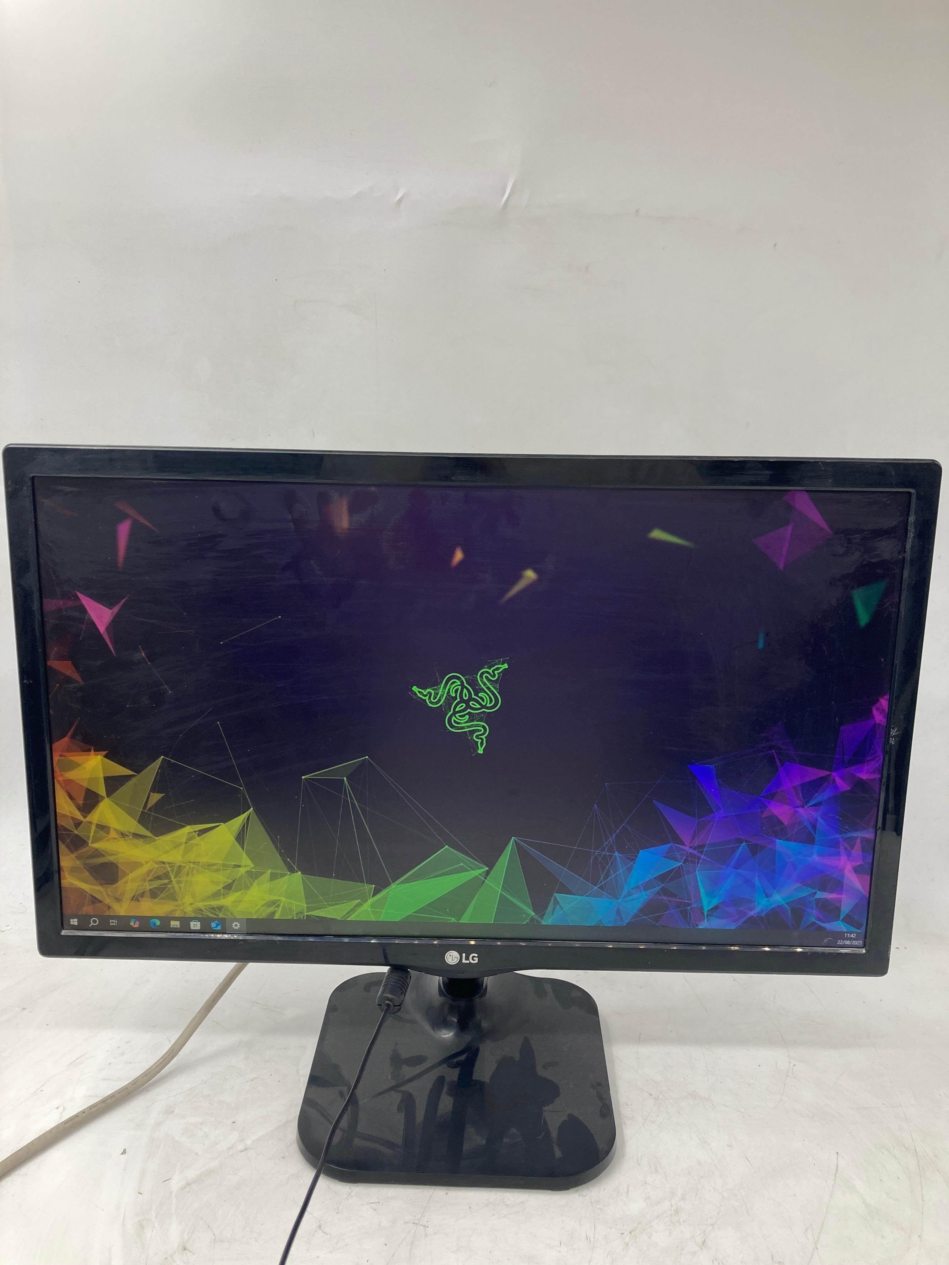 LG 22Mp47VQ-P - 22" 1920x1080 LCD Monitor HDMI DVI VGA