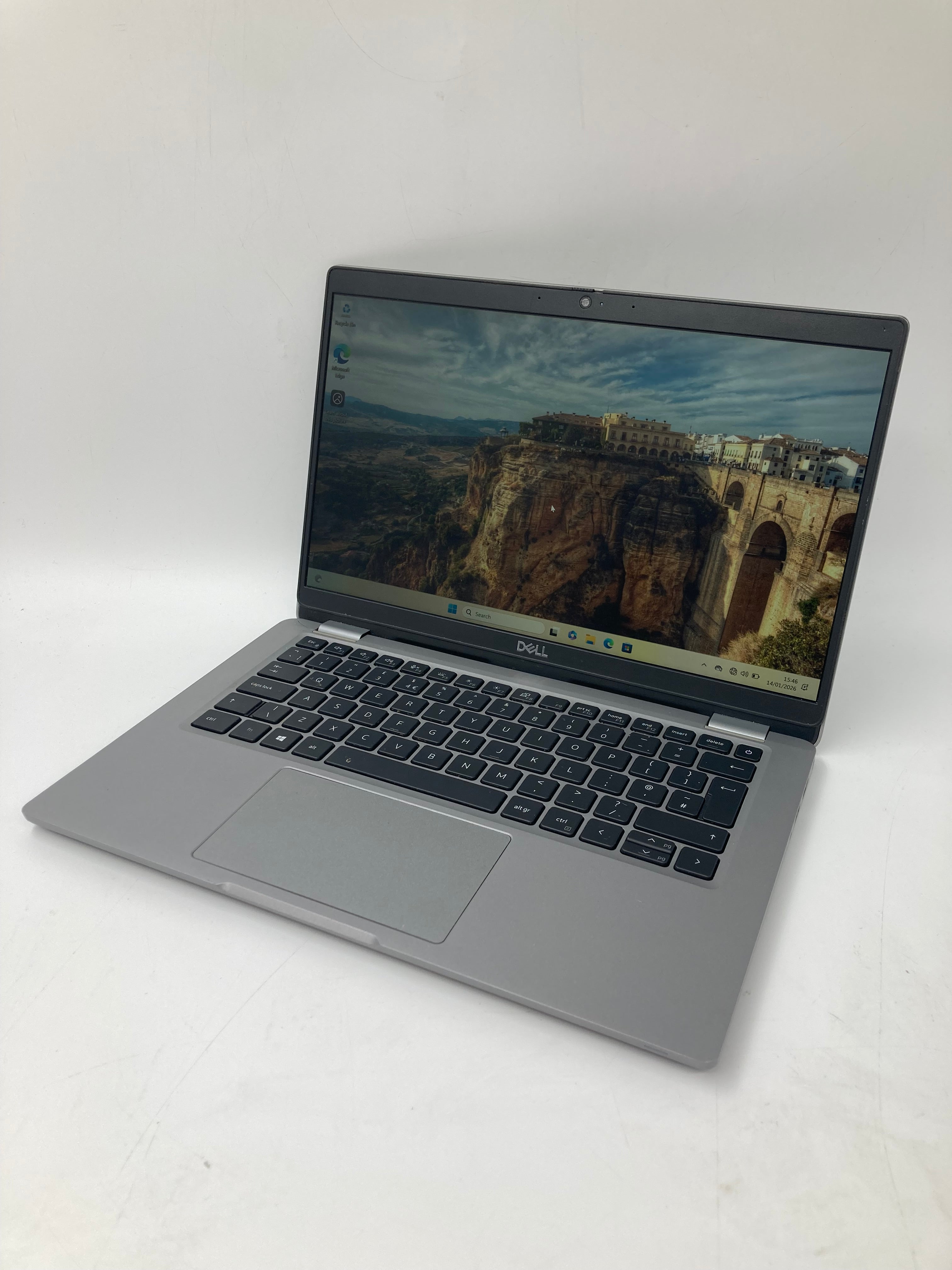 Dell Latitude 5320 Spares: i5 11th Gen, 8GB RAM, 13.3" FHD Screen, 256GB SSD W11