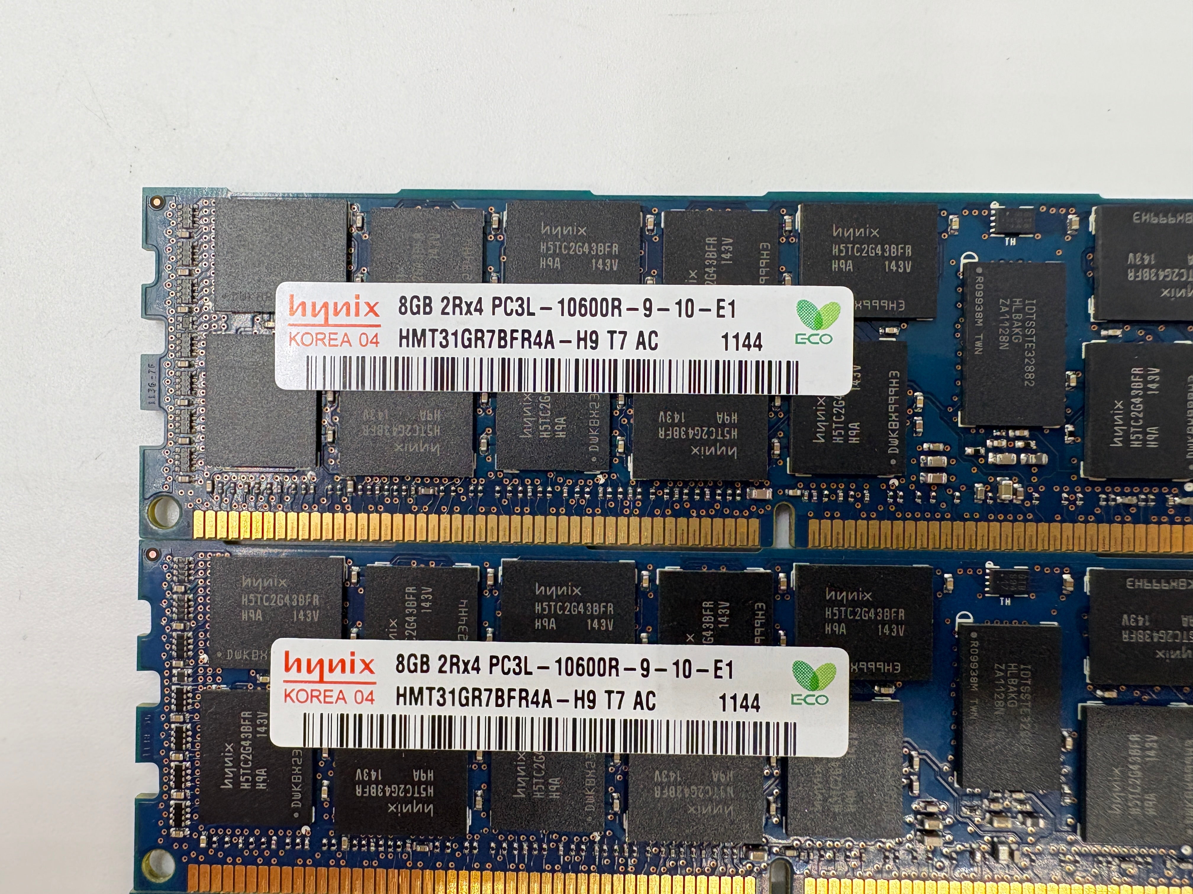 Batch of 8 Server RAM 8GB 2RX4 PC3L 10600R - DDR3L (HMT31GR7BFR4A-H9)