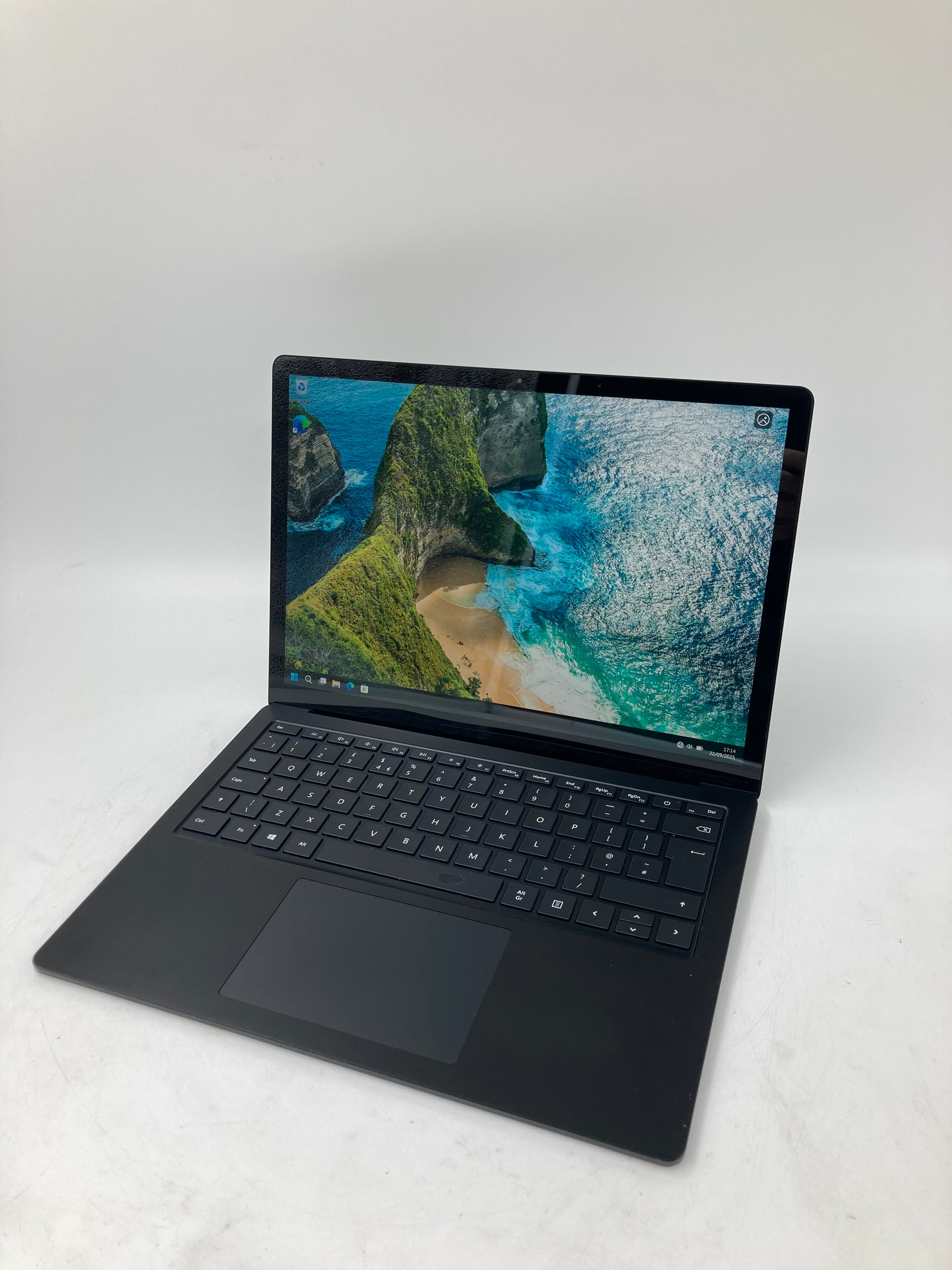 Microsoft Surface Laptop 3 i5 10th Gen 8GB RAM 256GB SSD W11