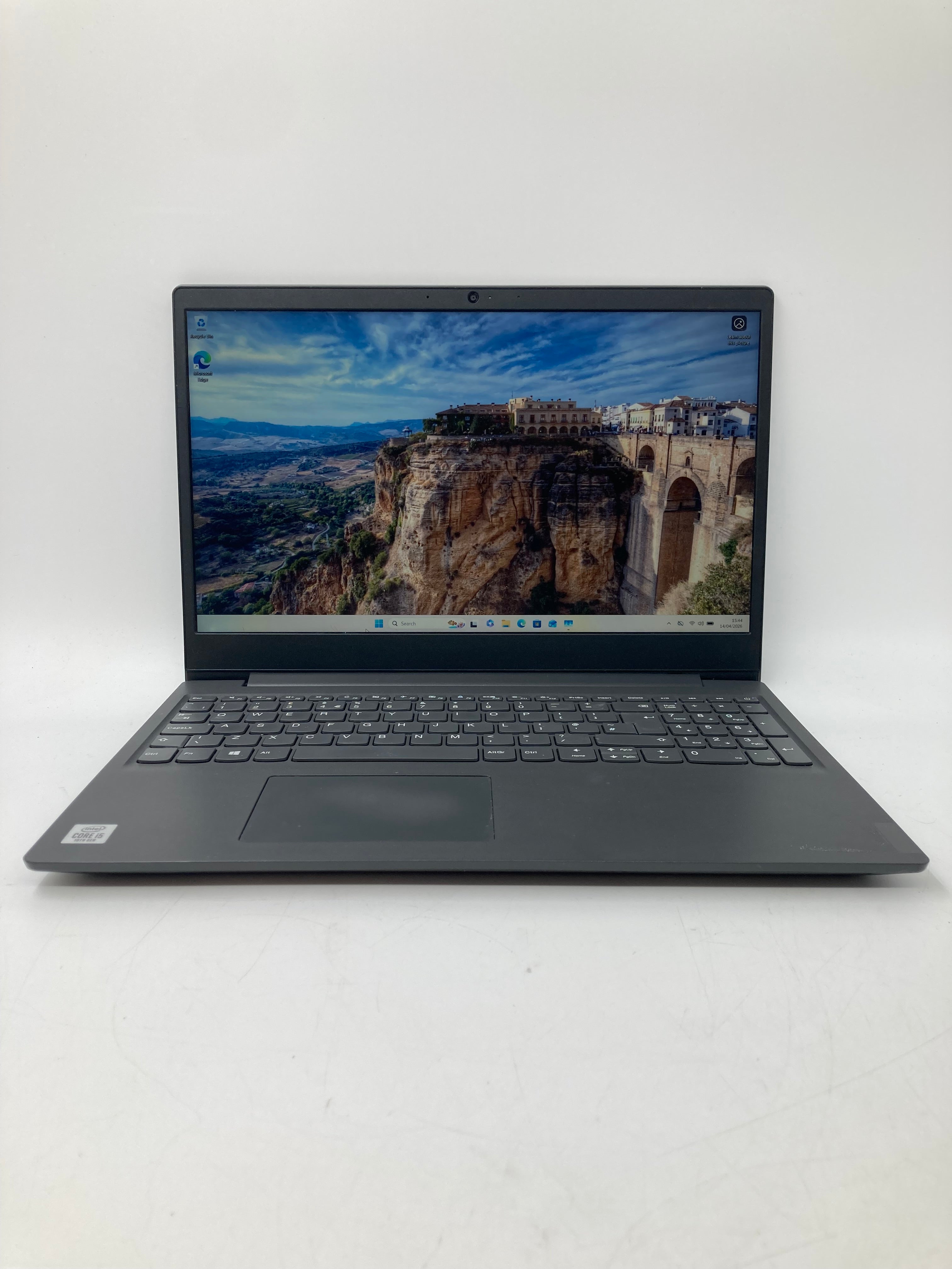 Lenovo V15-IIL | 15.6" FHD | i5 10th Gen CPU | 8GB RAM | 256GB SSD | W11 | Grade C