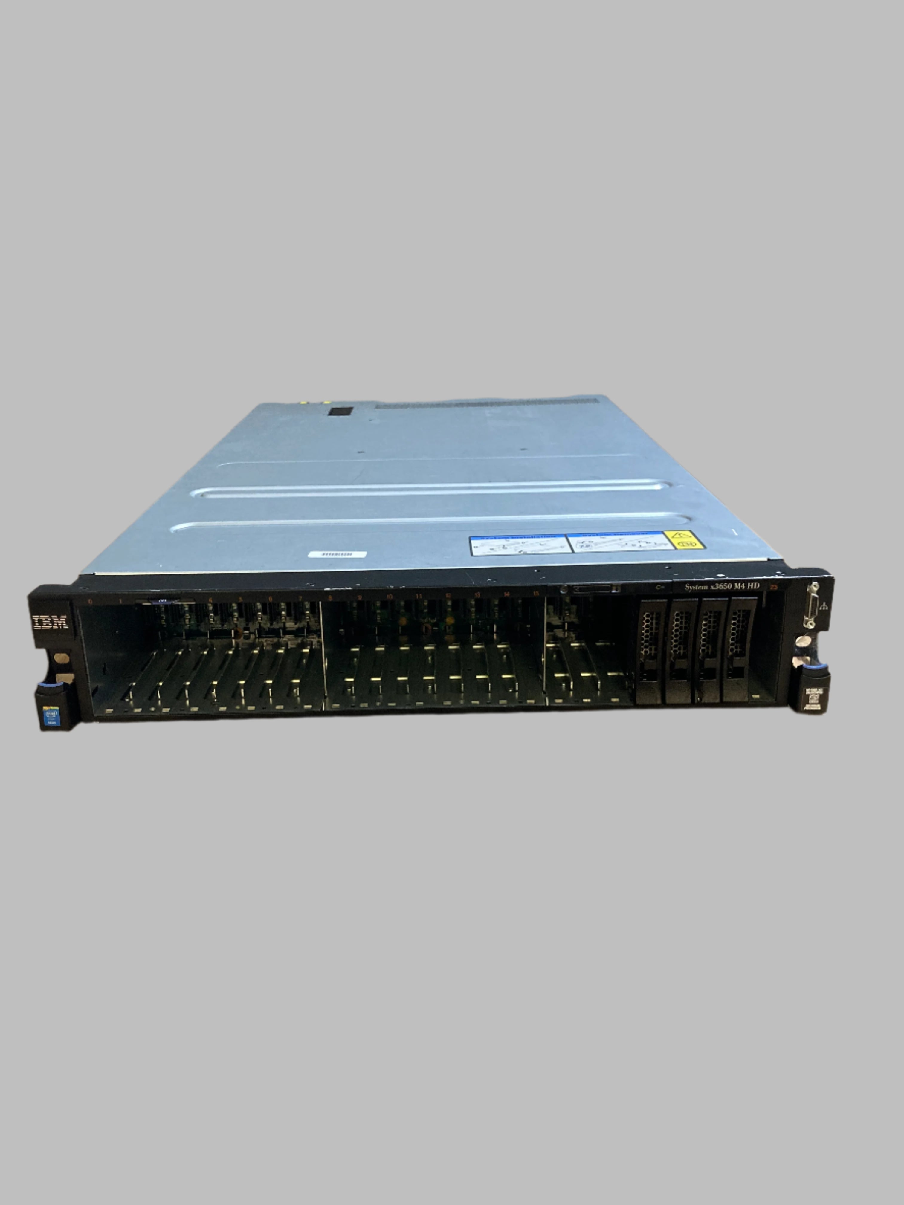 IBM Server System X3650 M4 HD 2x Xeon E5-2650 V2 24x SFF 32GB RAM No HDD