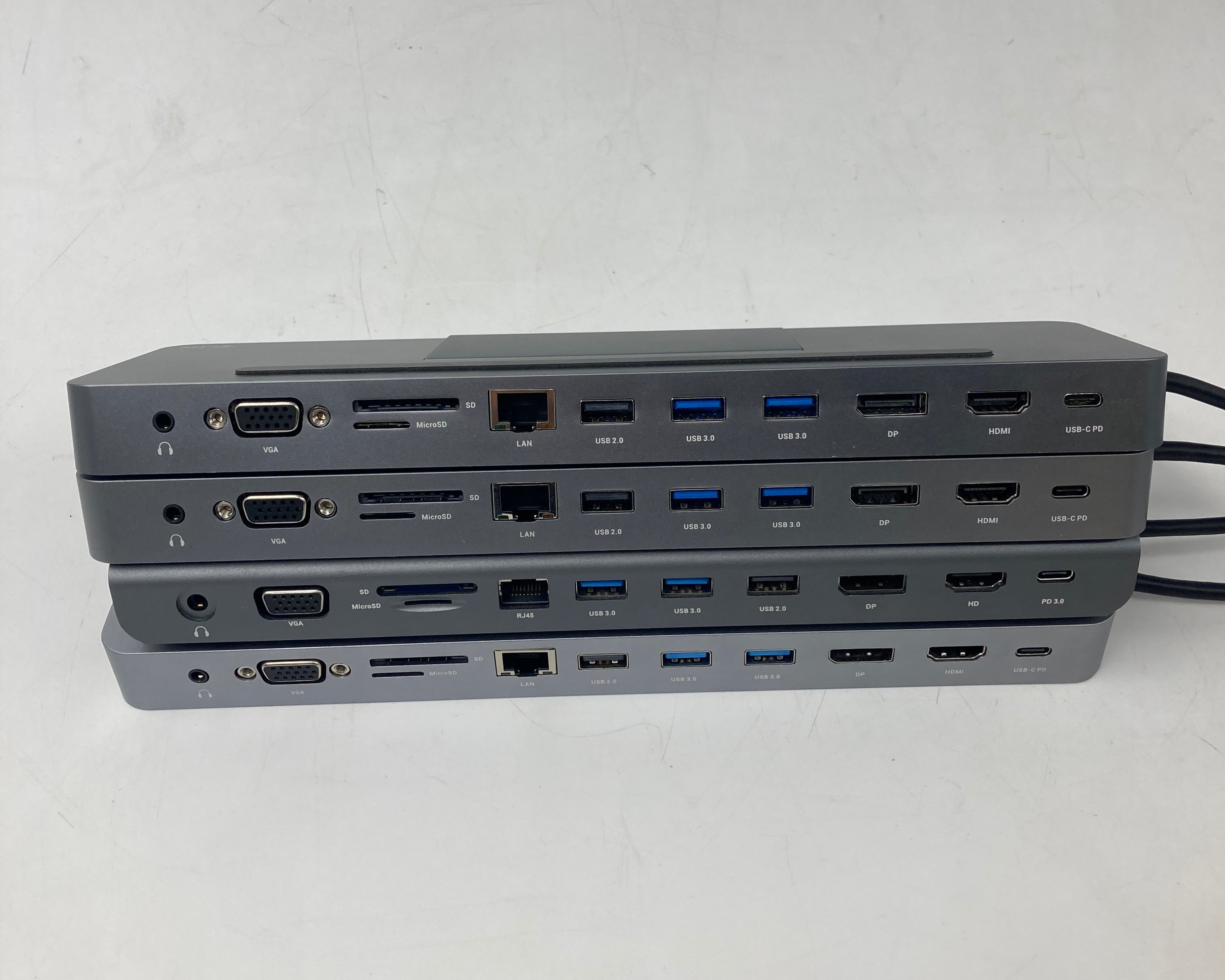 Batch of 4 I-TEC Docking Stations HDMI/VGA/DP - Mixed Models