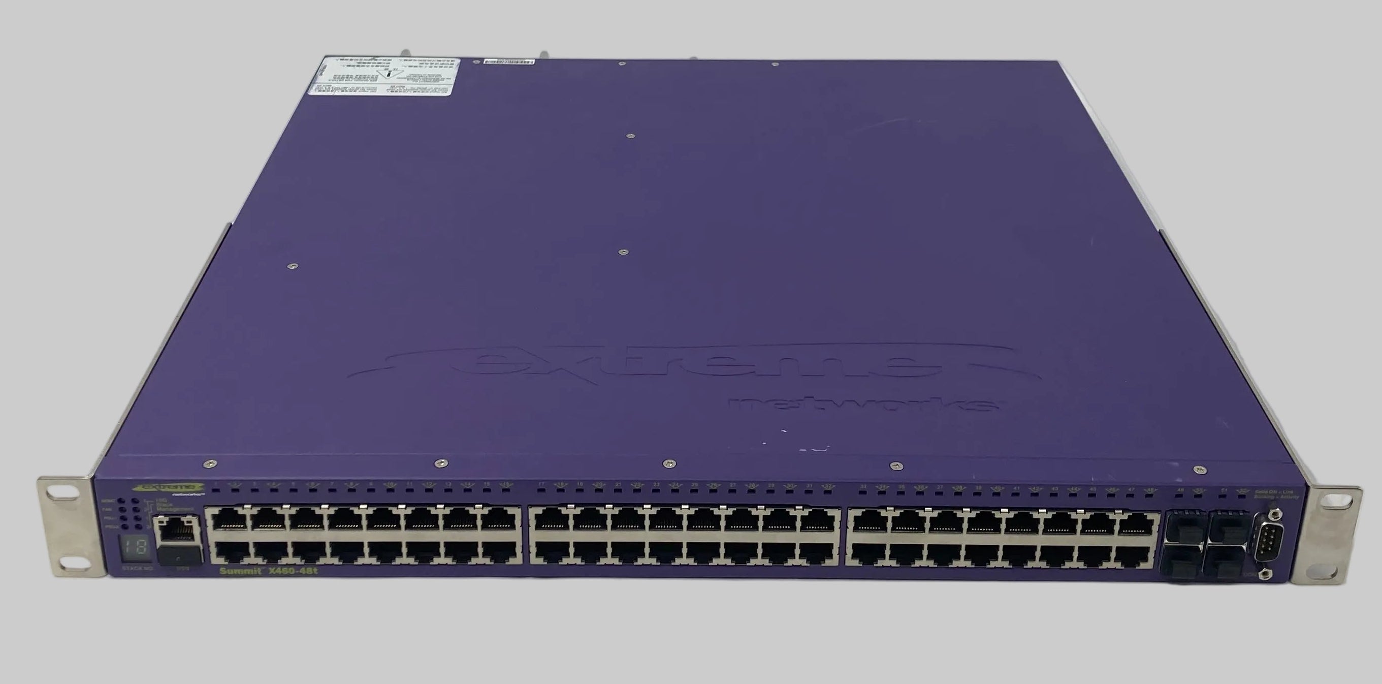 A refurbished Extreme Networks Summit X460-48T ethernet gigabit switch