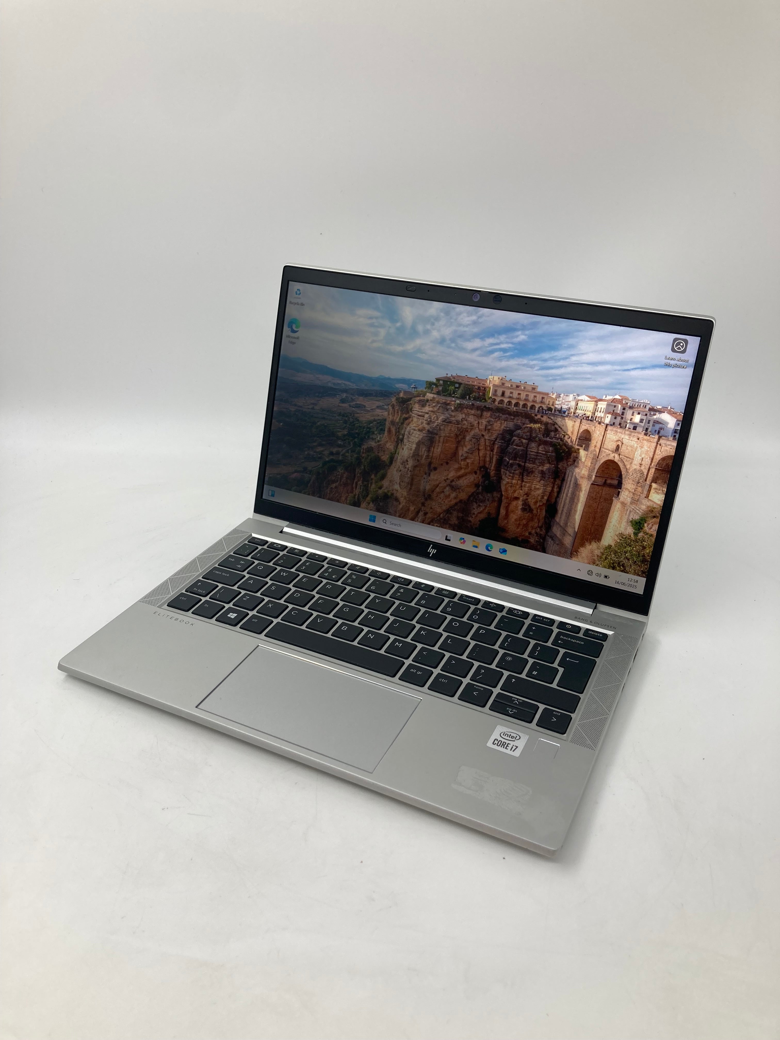HP Laptop EliteBook 830 G7 13.3" Screen i7 10th Gen 8GB RAM 256GB SSD Win 11