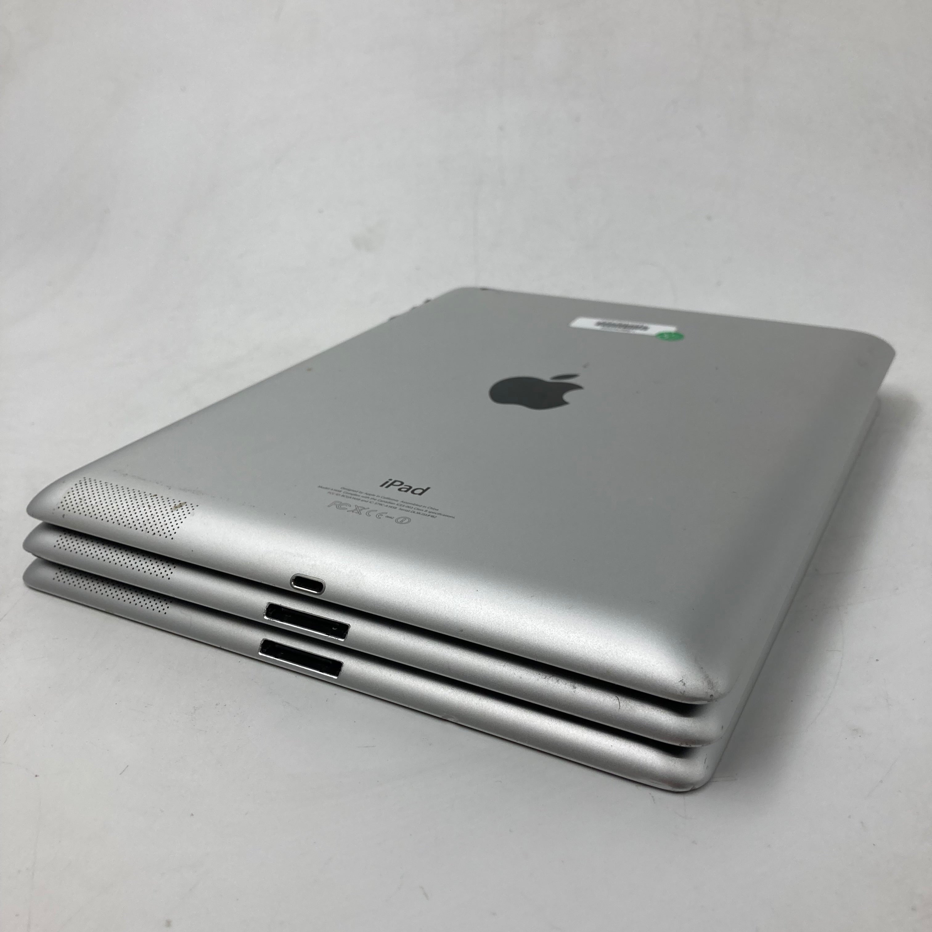 Batch of 3 Apple iPads - Mixed Models