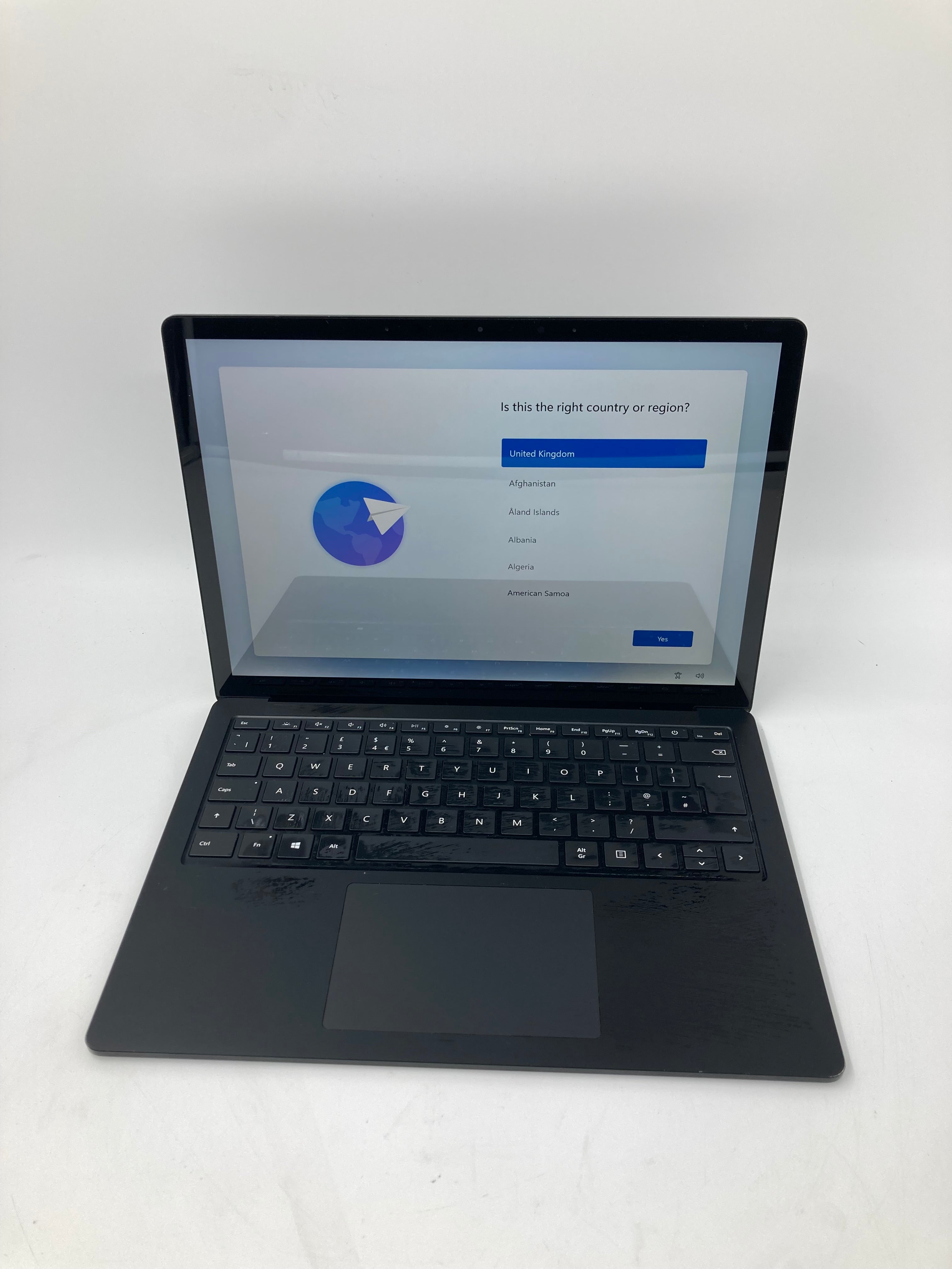 Microsoft Surface Laptop 3 13" i5 10th Gen 8GB RAM 256GB SSD W11