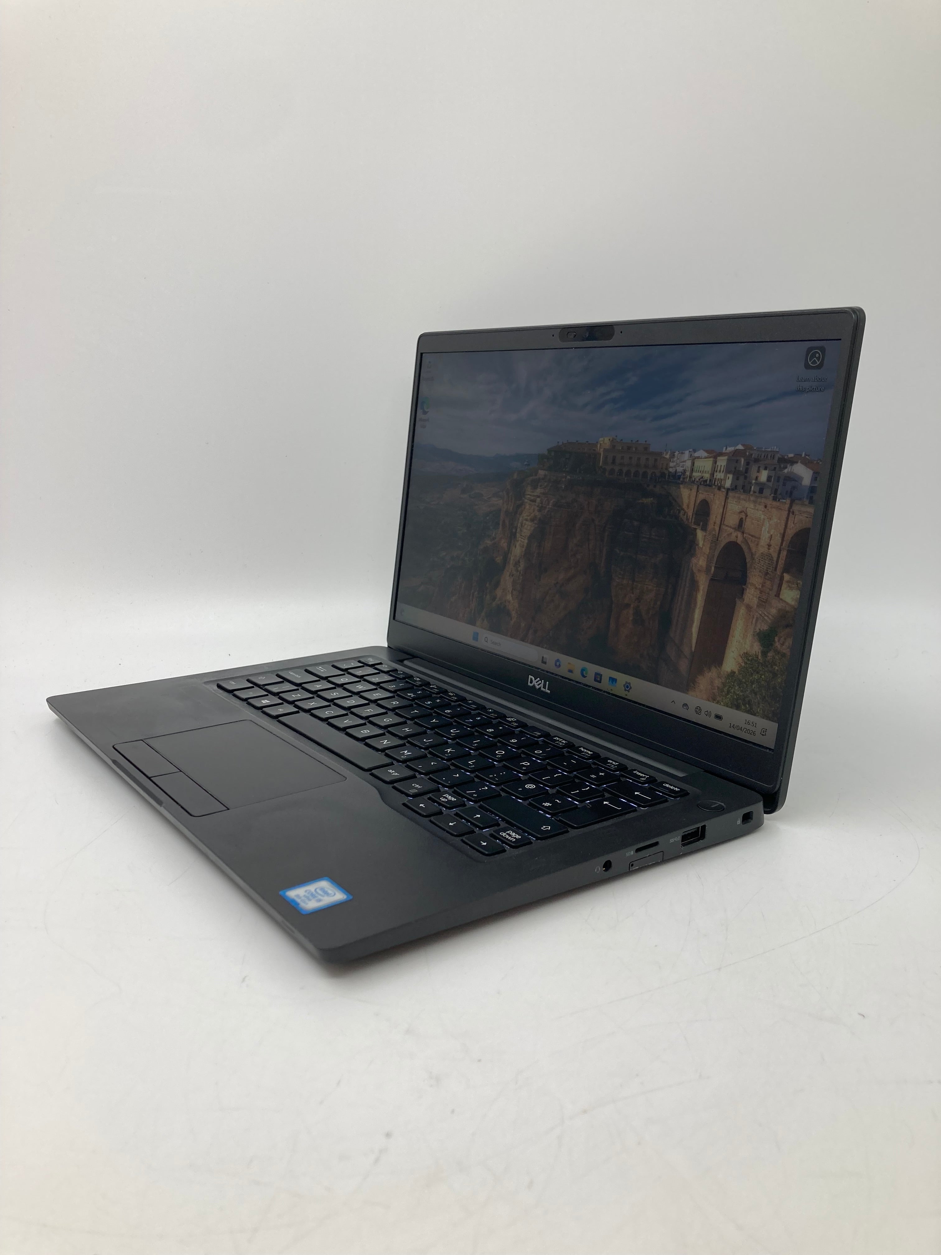 Dell Latitude 7300 | 13.3" FHD | i5 8th Gen CPU | 16GB RAM | 256GB SSD | W11 | Grade A
