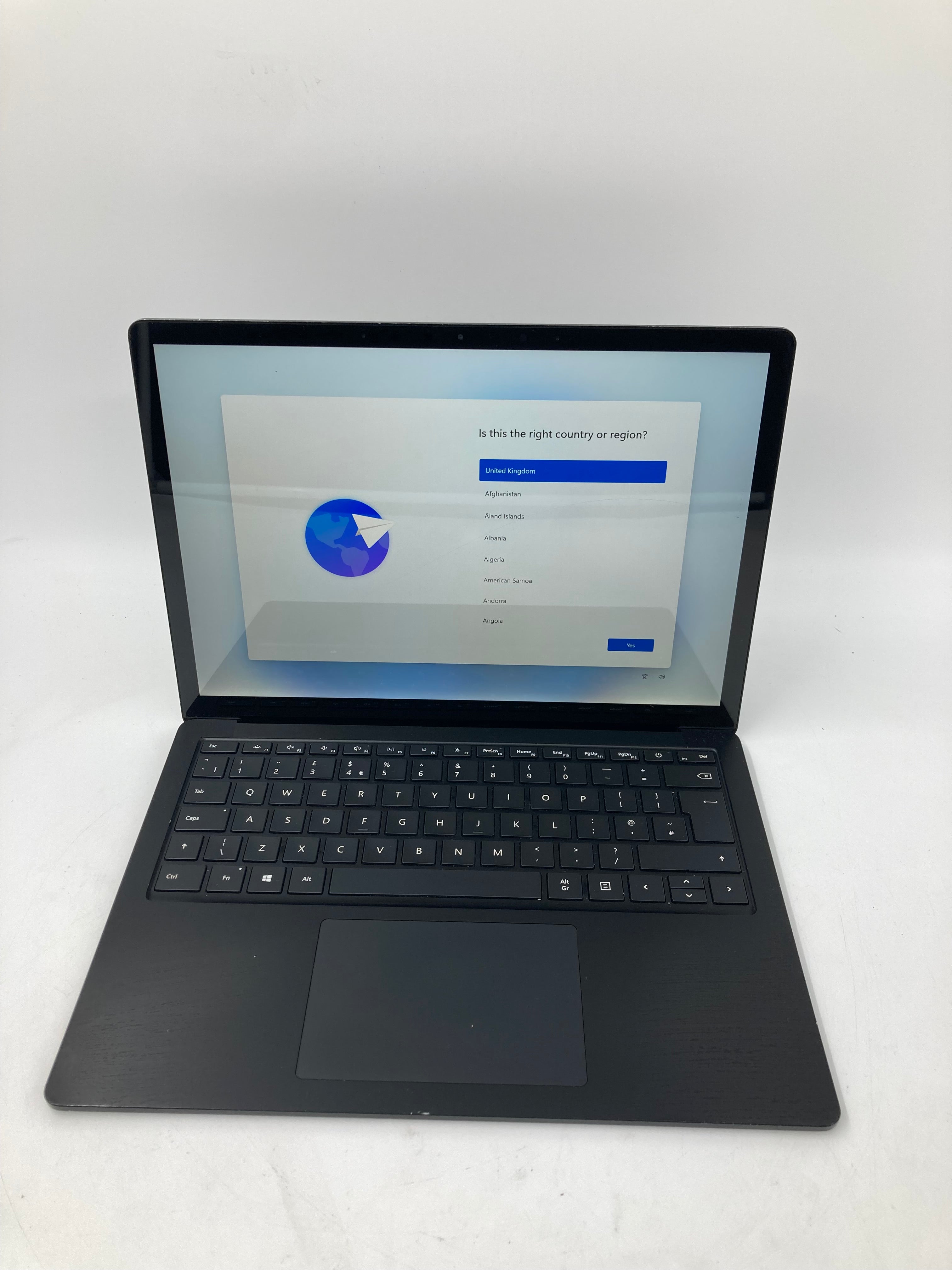 Microsoft Surface Laptop 3 13" i5 10th Gen 8GB RAM 256GB SSD W11
