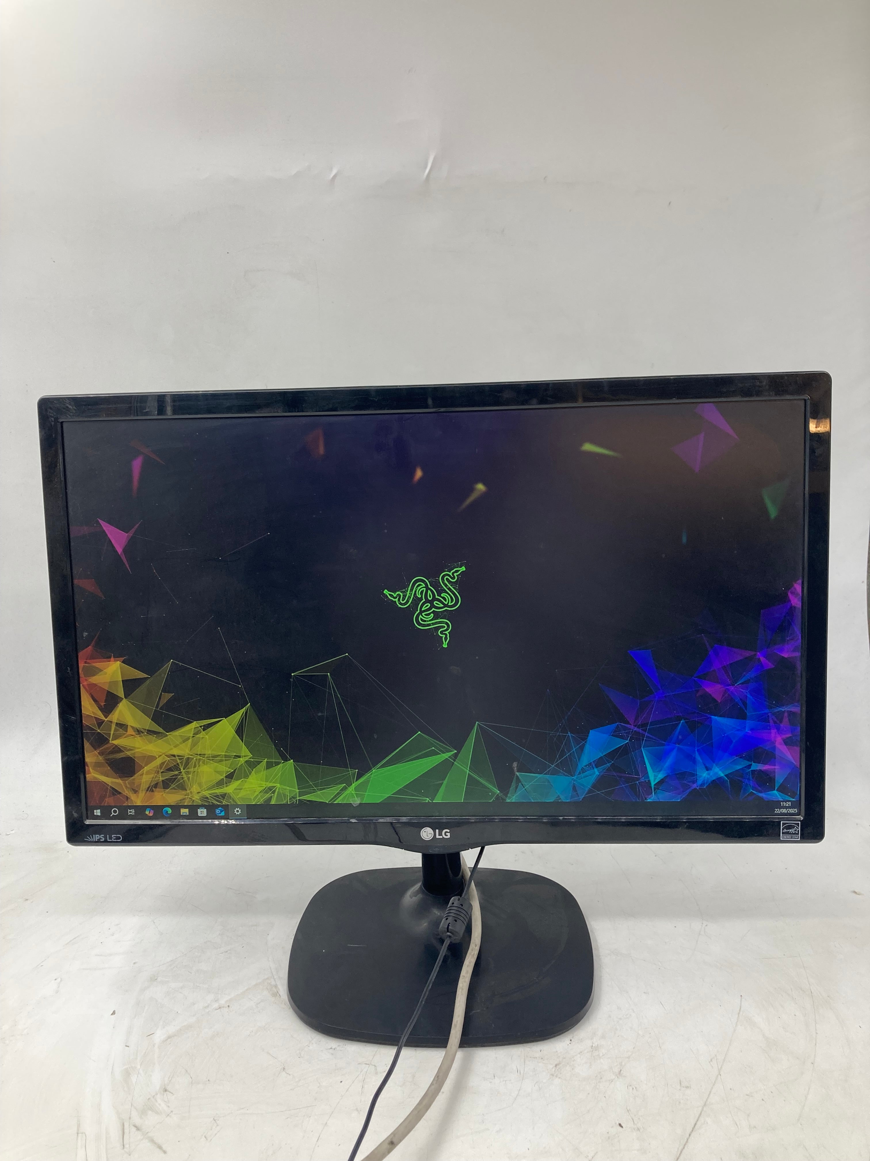 LG 22Mp57VQ-P - 22" 1920x1080 LCD Monitor HDMI DVI VGA