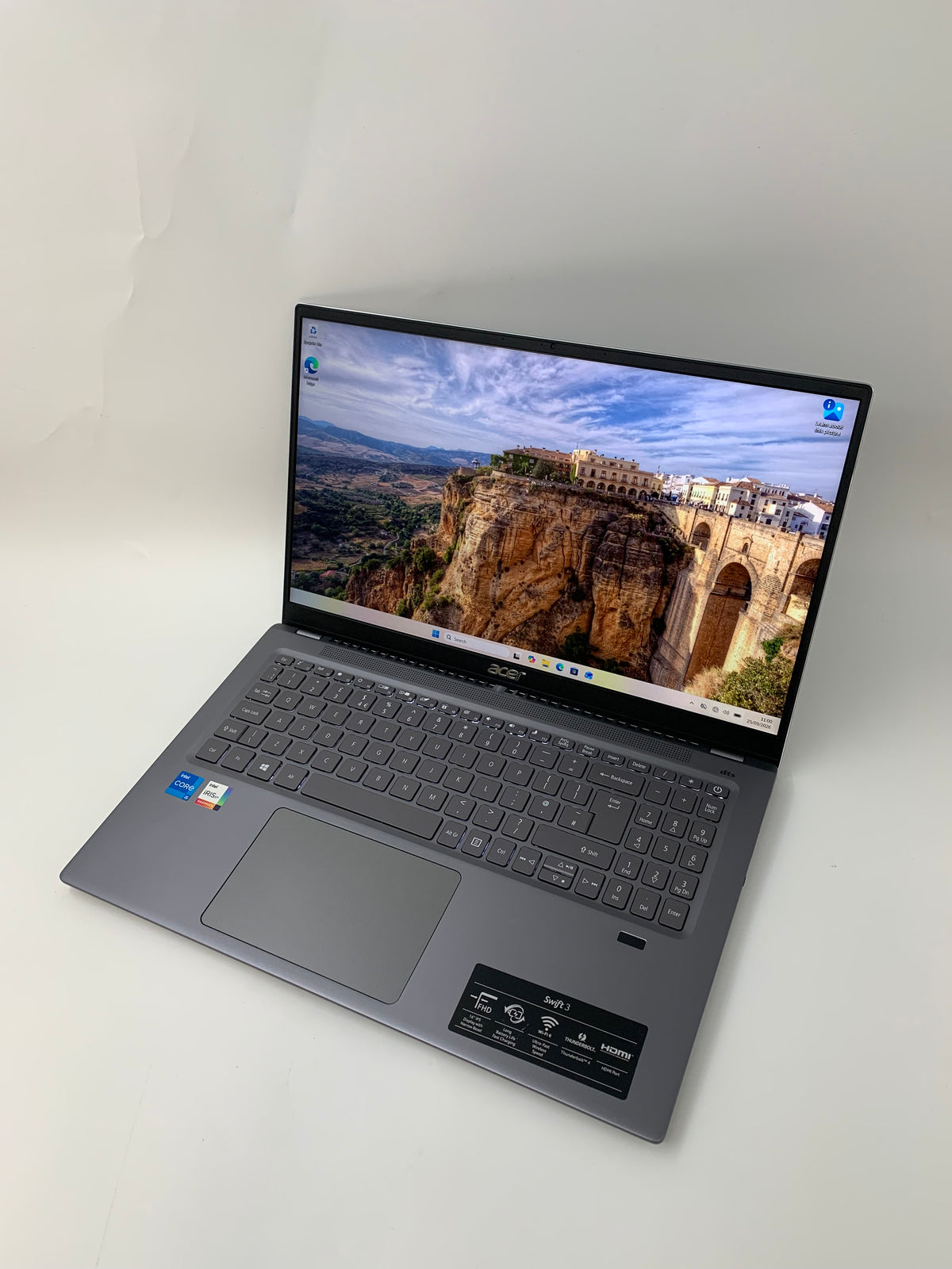 Acer Swift 3 N20C13 | 16.1" FHD | i5 11th Gen | 8GB RAM | 1TB SSD | W11 Pro