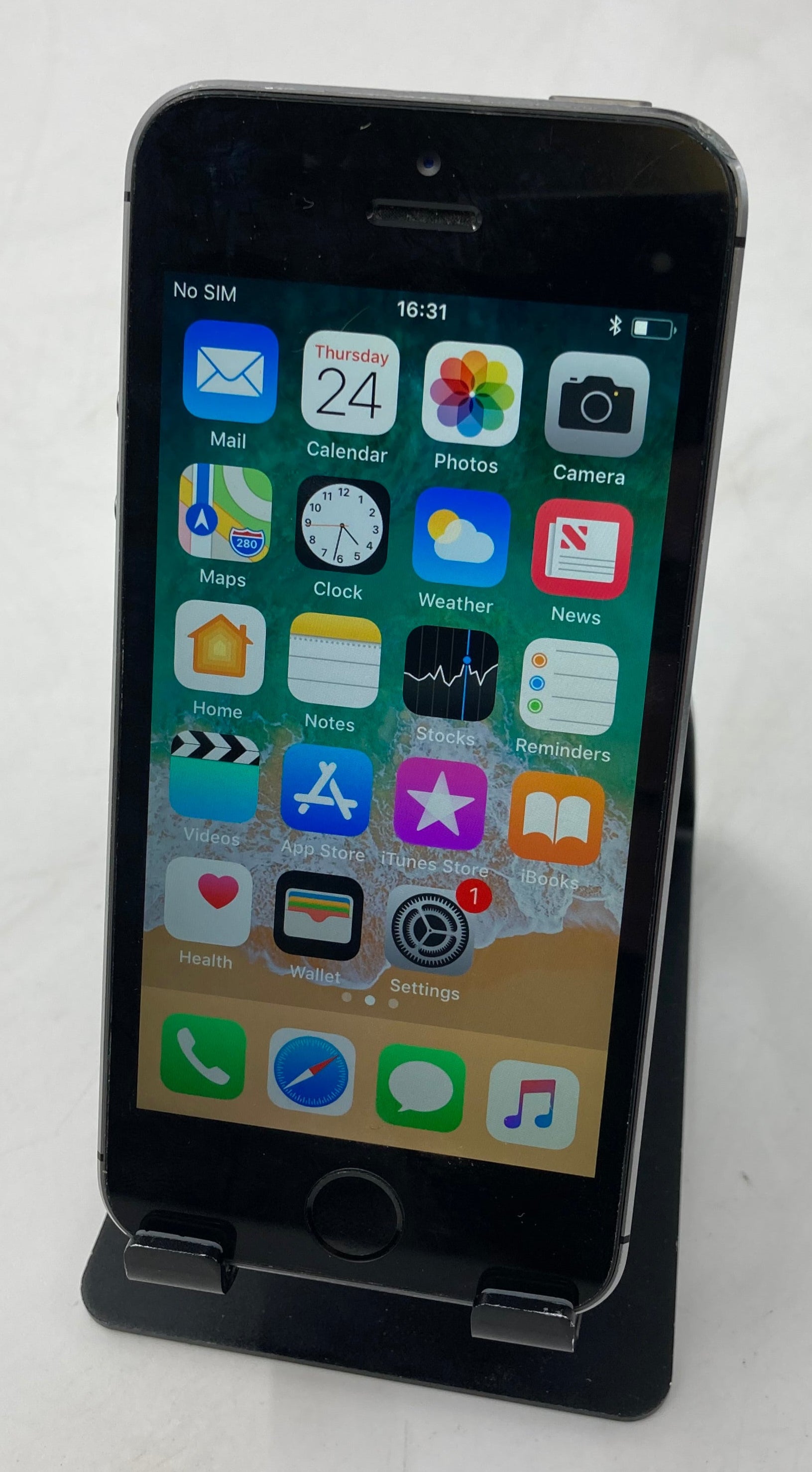 Apple iPhone 5s A1457 16GB Space Grey Batch of 3