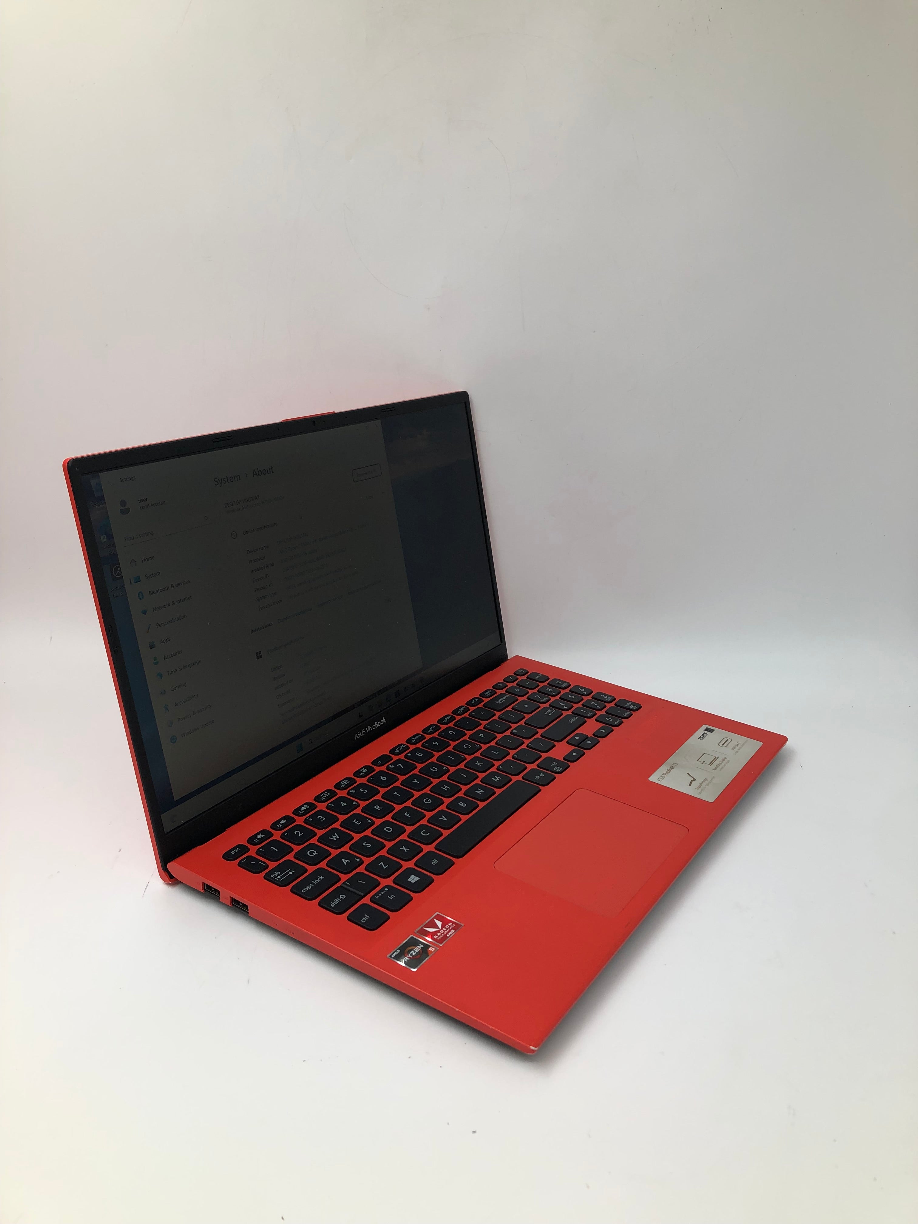 Asus X512D 15.6" Screen AMD Ryzen 5 3500U 8GB RAM 256GB SSD 1TB HDD W11