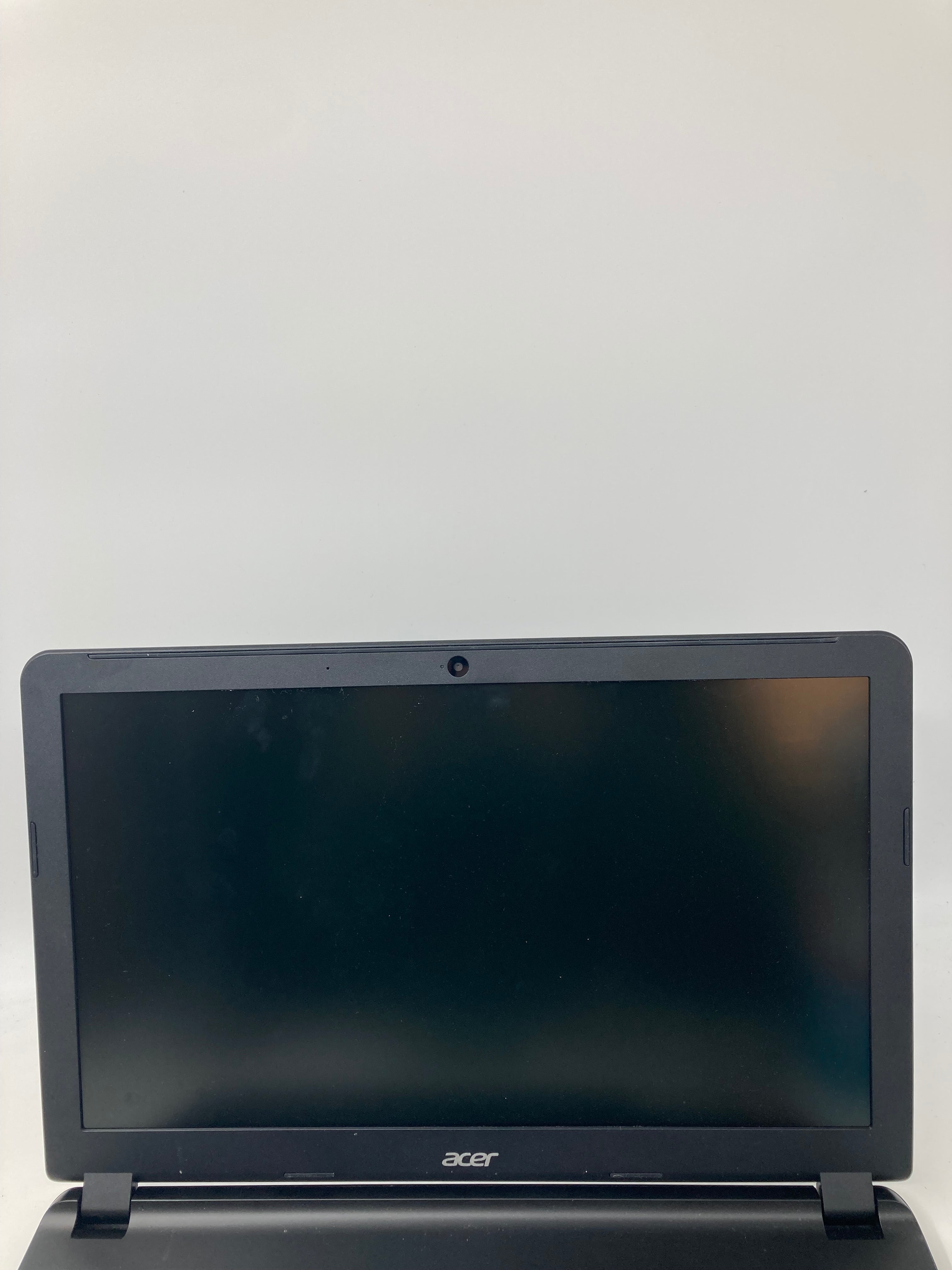 Acer ChromeBook 15 C910 ZRF 15.6" Screen Intel 5th Gen 4GB RAM No SSD No OS