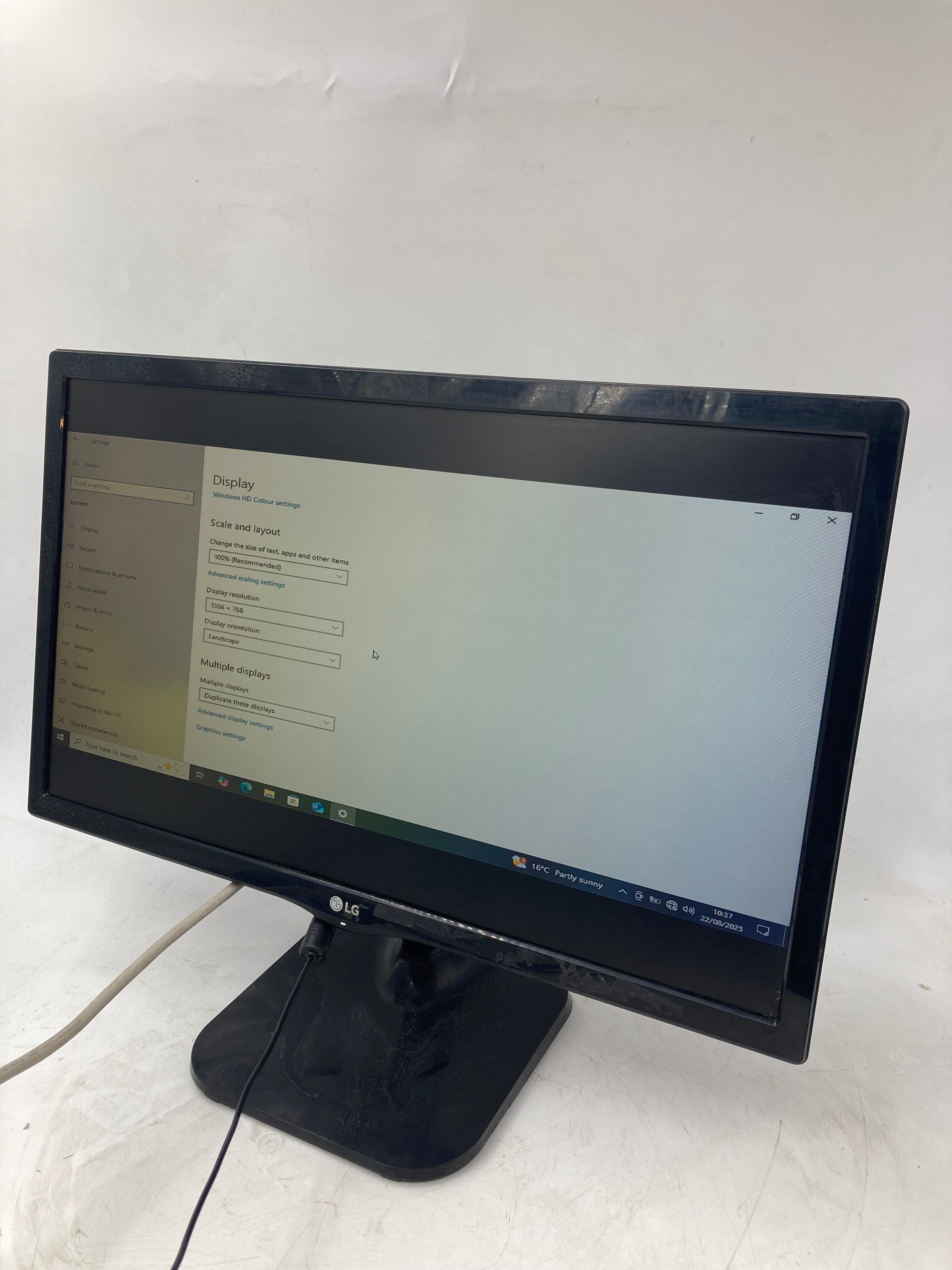 LG 22M47VQ-P 22" 1920x1080 LCD Monitor HDMI DVI VGA