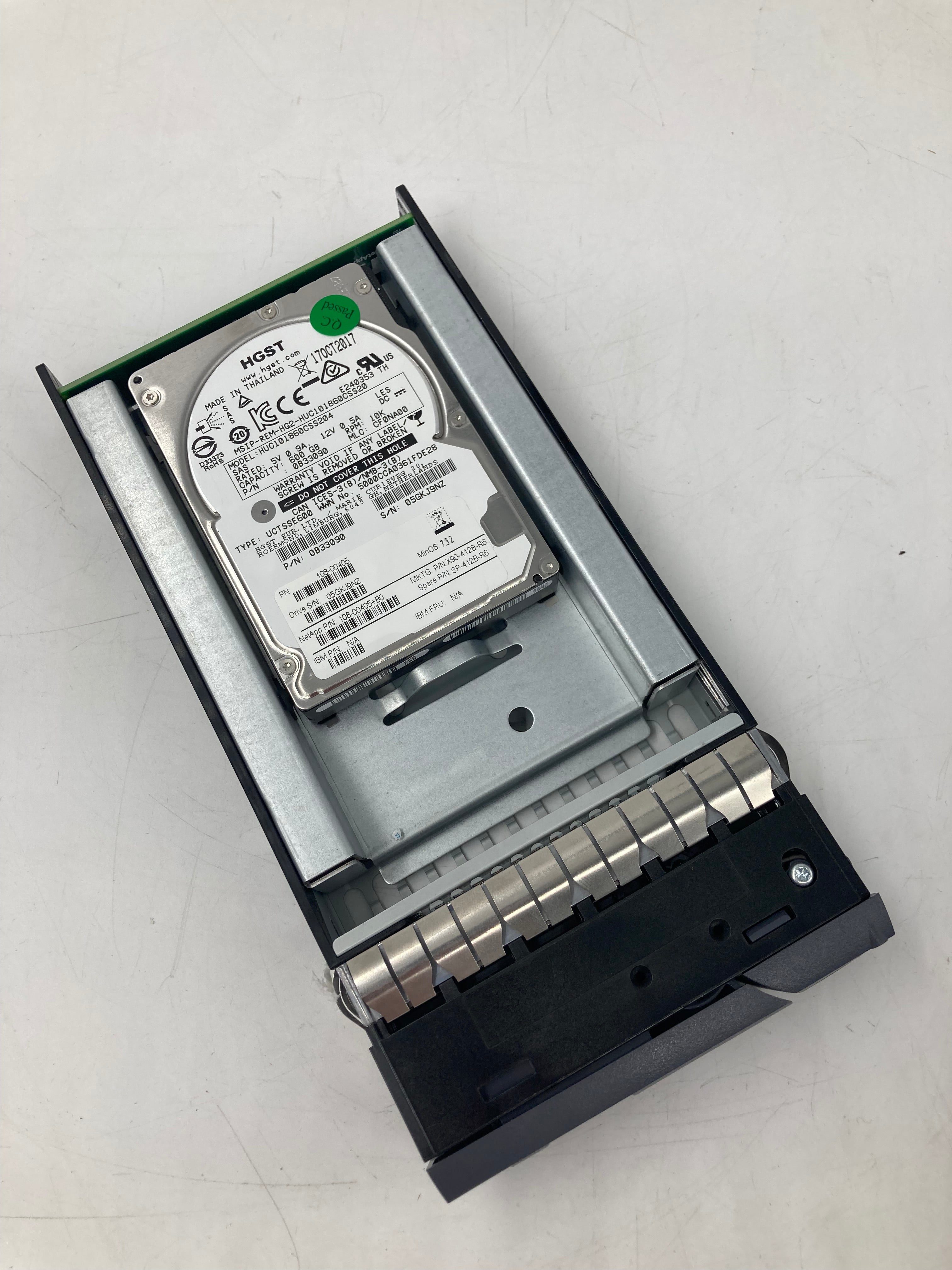 NetApp HDD 600GB SAS 15K 12 Gbps 2.5" Drive 3.5" Caddy P/N 108-00405 Lot of 7