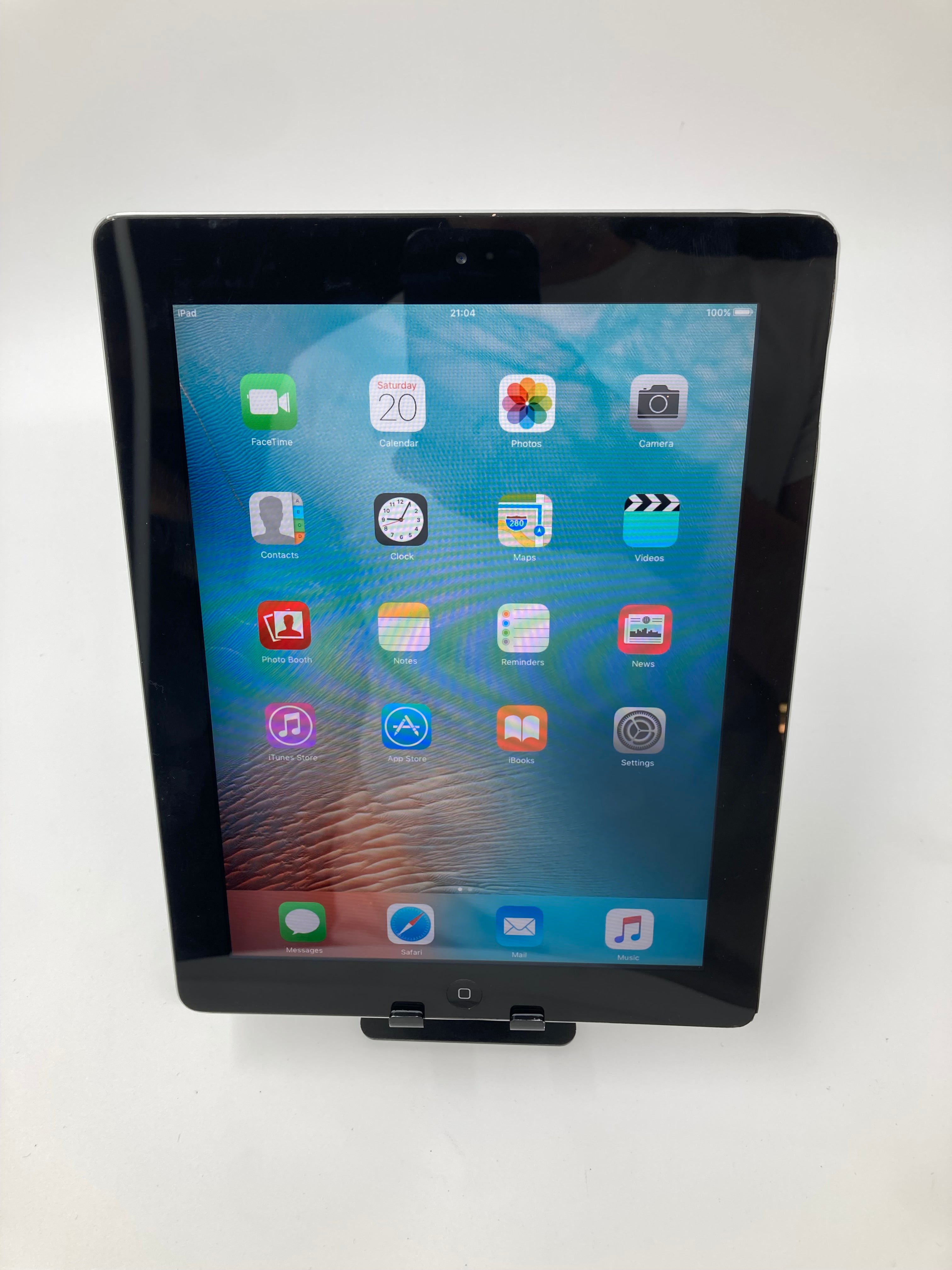 Apple iPad 2 and 3rd Gen WiFi Only A1395 A1416 16GB Unlocked Batch of 3