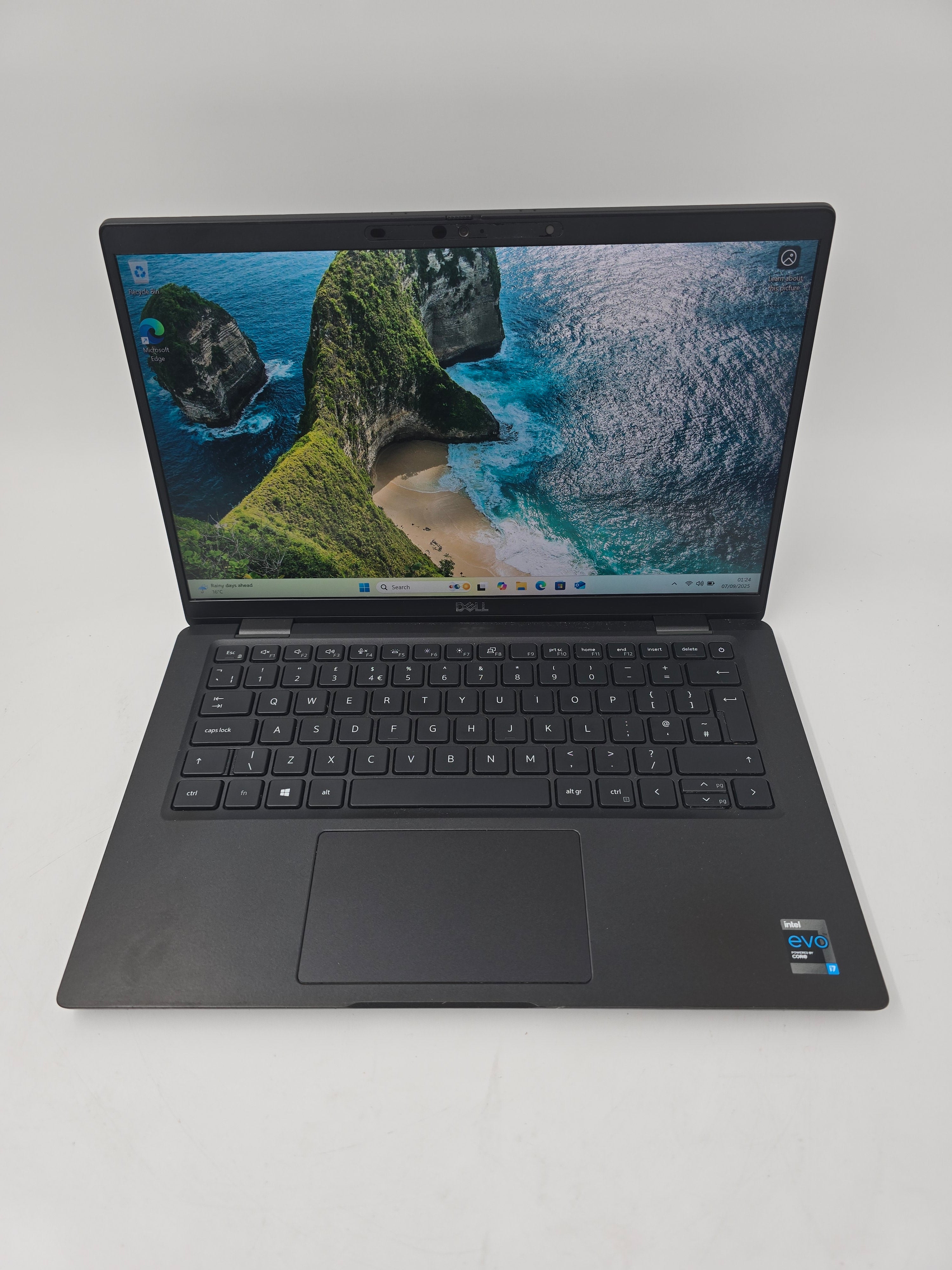 Dell Laptop Latitude 7420 14" Screen i7 11th Gen 16GB RAM 512GB SSD W11