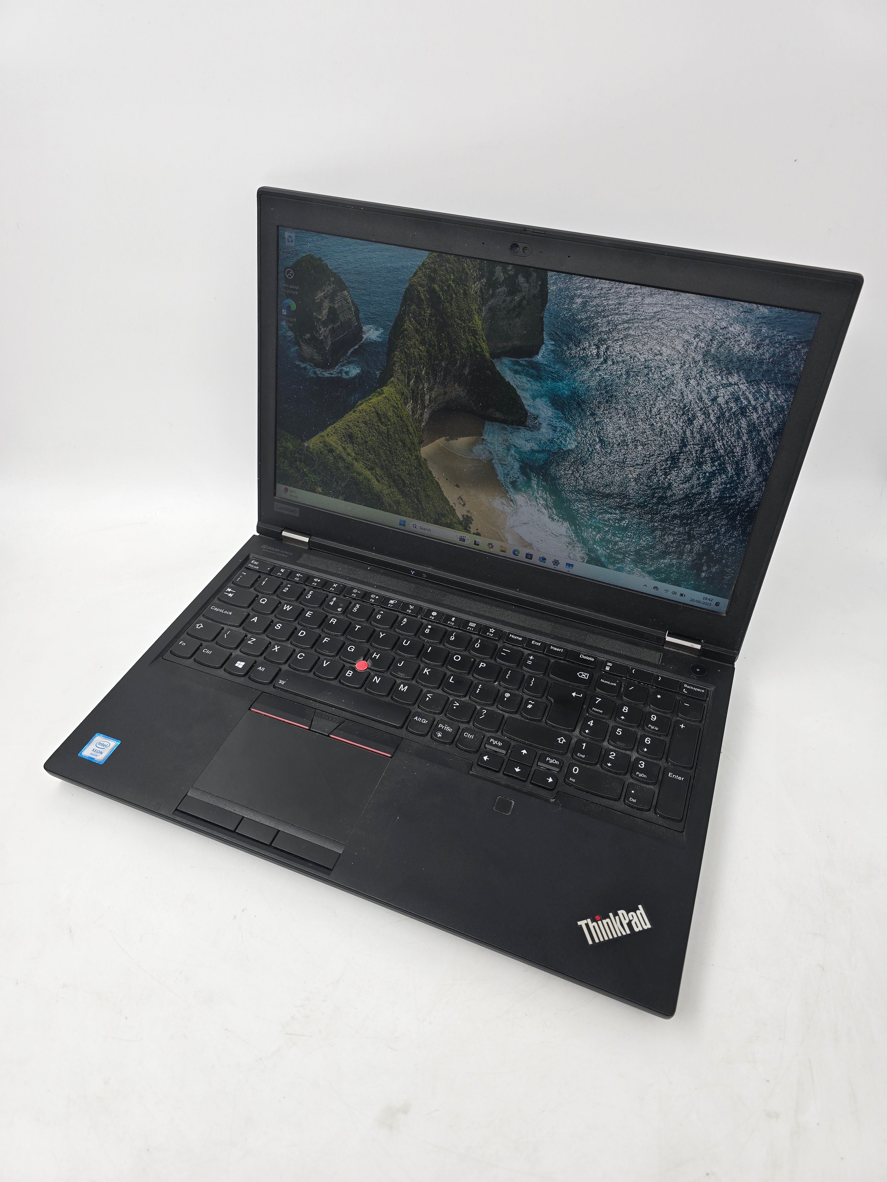 Lenovo Workstation ThinkPad P53 15.6" Xeon 2276M 32GB RAM 1TB SSD W11 RTX 5000