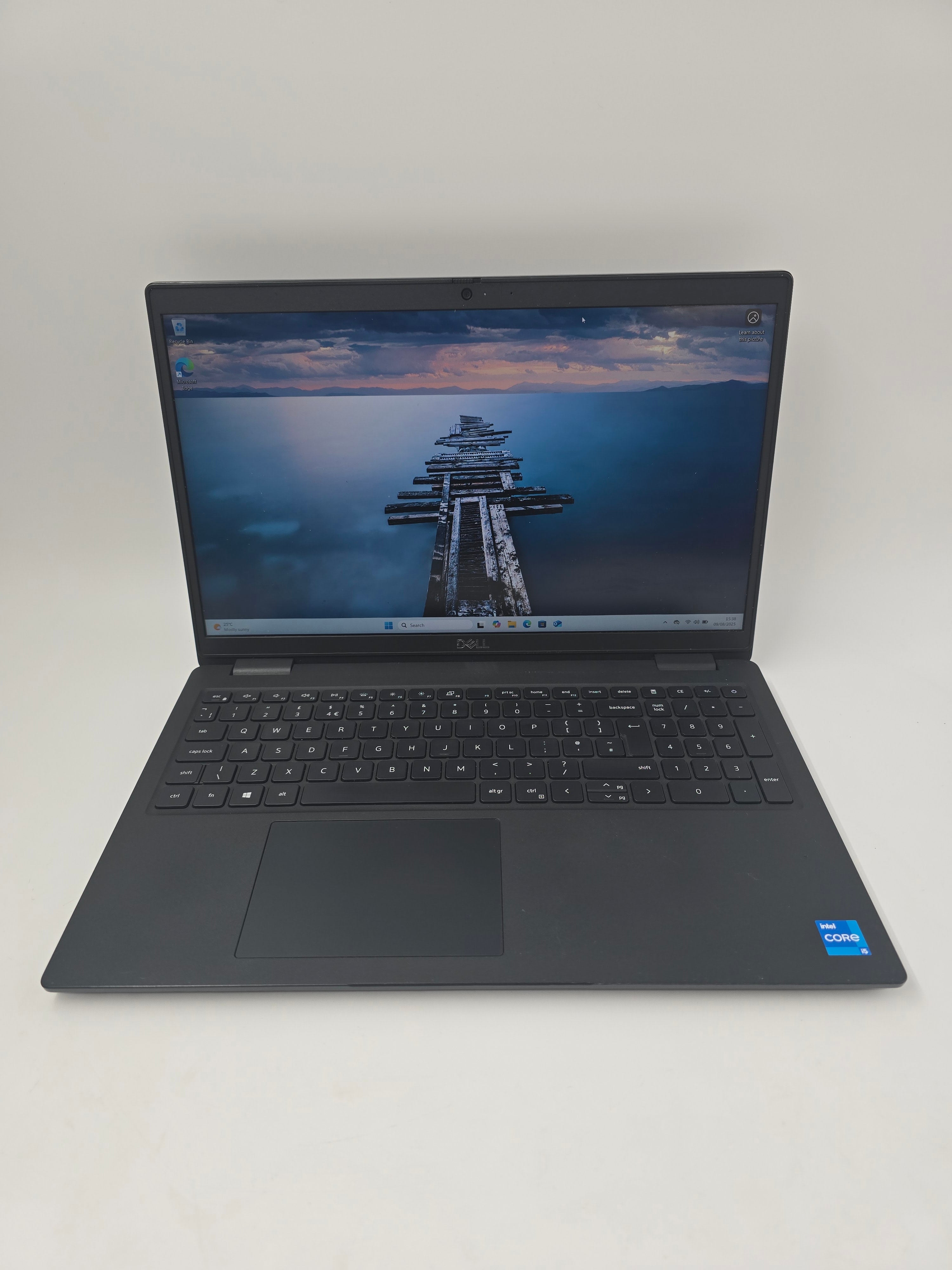 Dell Laptop Latitude 3520 15.6" Screen i5 11th Gen 8GB RAM 256GB SSD W11 Pro