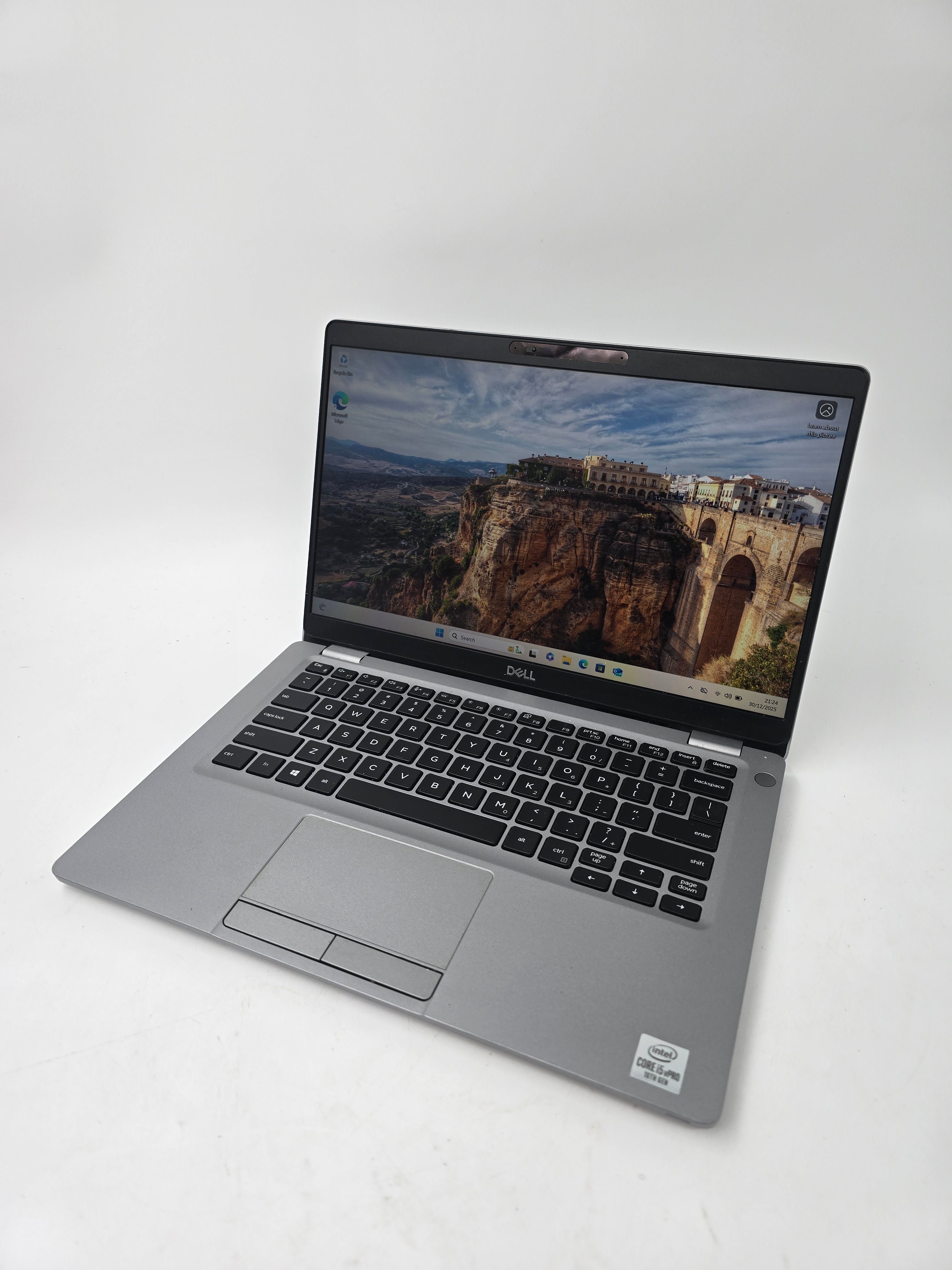 Dell Laptop Latitude 5310 13.3" Screen i5 10th Gen 16GB RAM 512GB SSD W11 USA