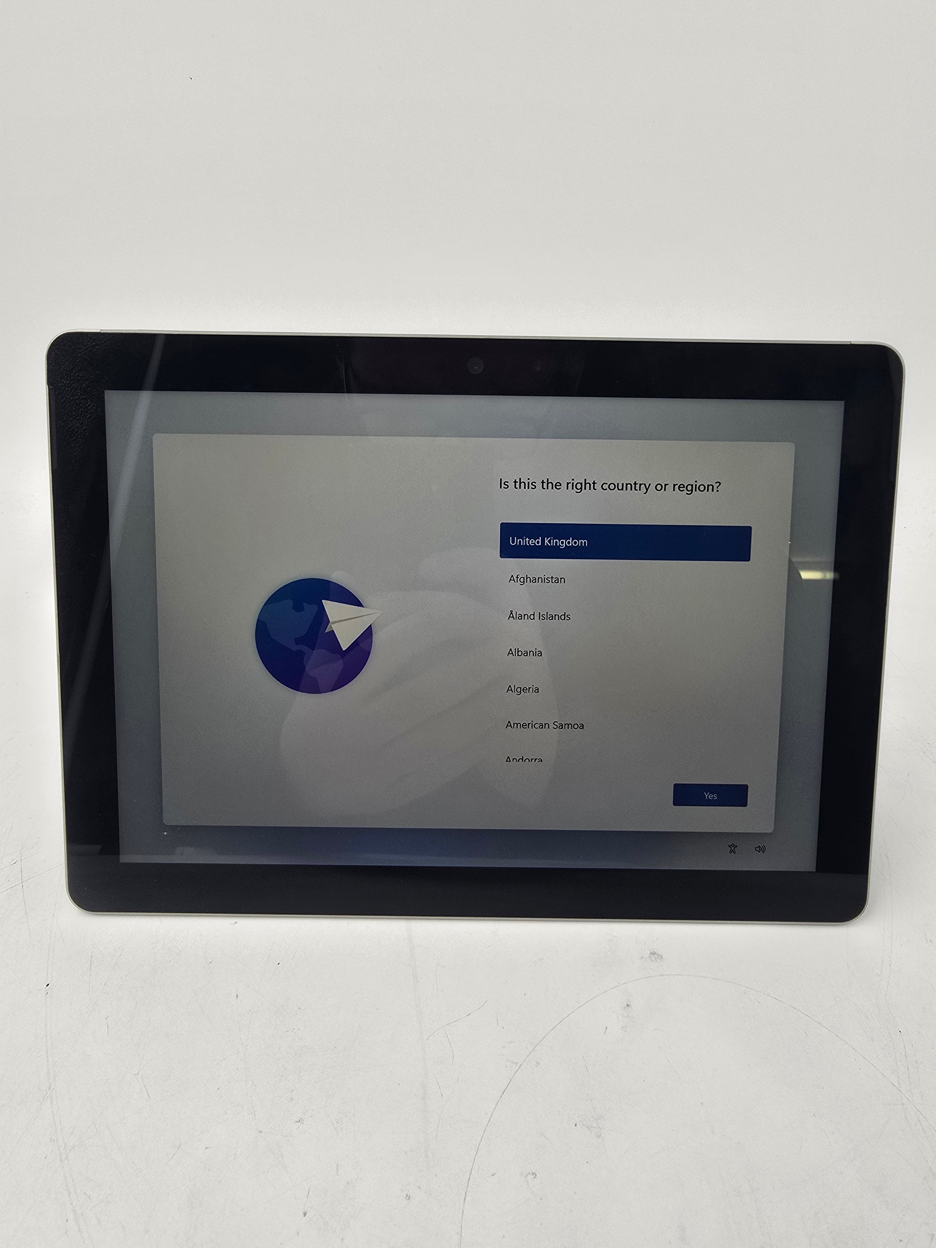 Microsoft Surface Go 1 10" Screen Pentium Gold 4415Y 4GB RAM 64GB eMMC W11