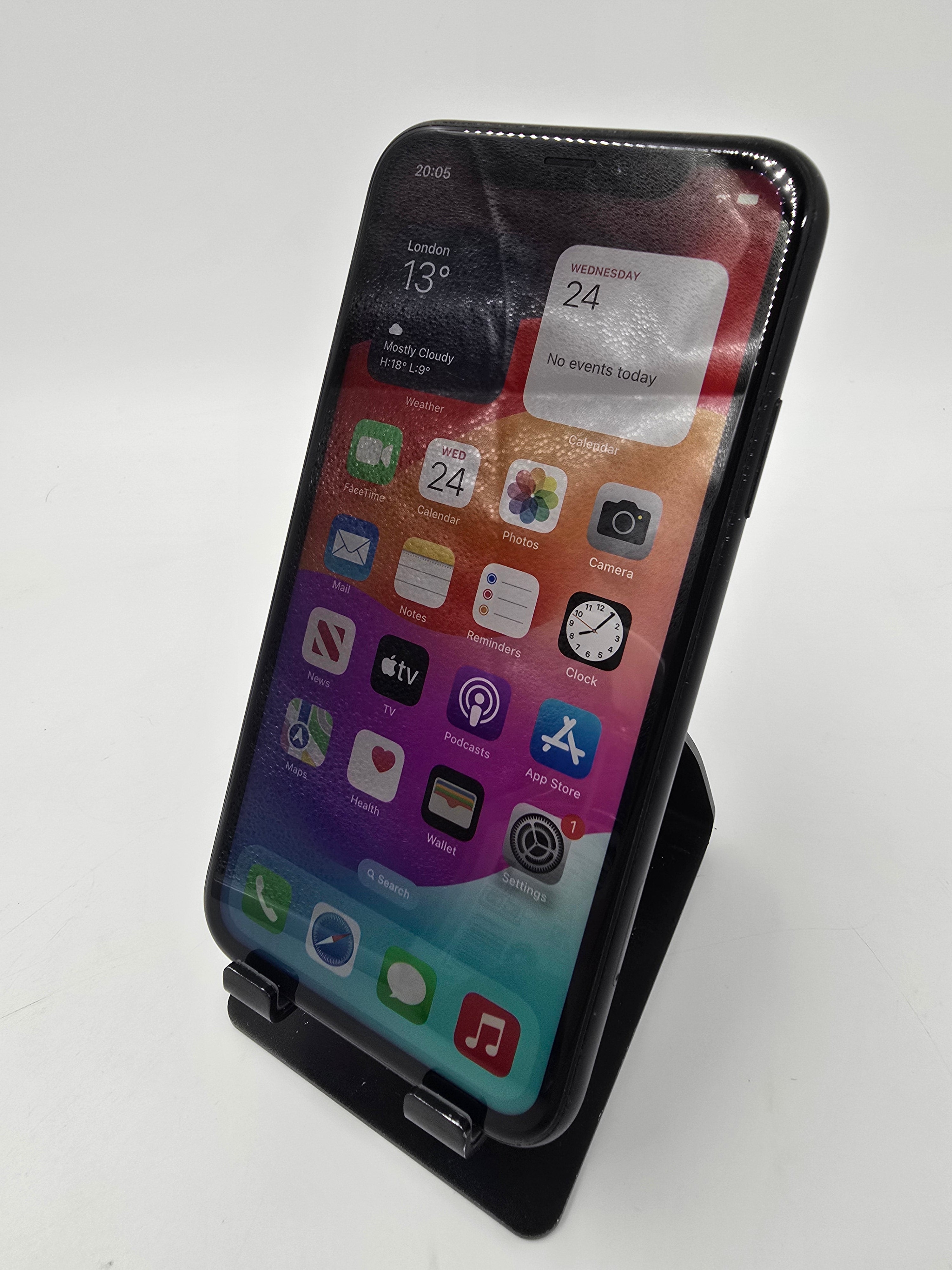 Apple iPhone XR 2018 6.1" 64GB Storage Black Unlocked 87% Battery Health